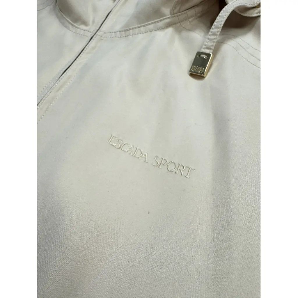 Escada Escada Coat Beige Size S Size S / US 4 / IT 40 - 5 Thumbnail