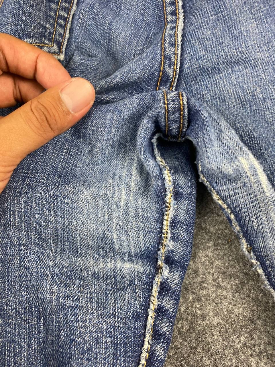 Levi's vintage levis 505 straight leg denim nice design Size 33" - 4 Thumbnail