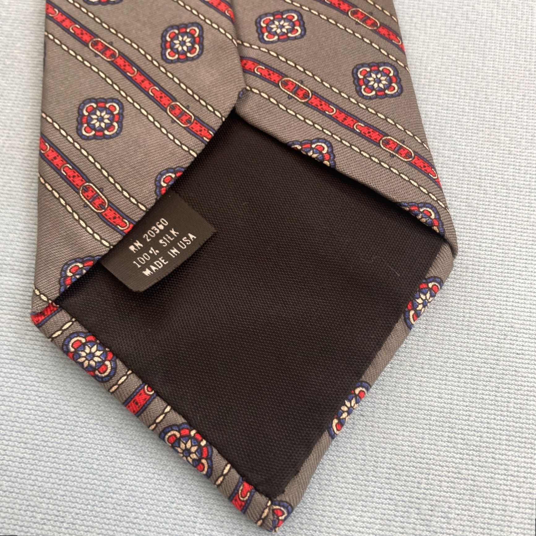 Vintage VINTAGE Duxbury Ltd. Silk Tie Art Deco Belt Neat Gray Repp Stripe Western Aztec Silk Tie 3x58 Mens Neckwear Belt Buckle Motif Size ONE SIZE - 5 Thumbnail