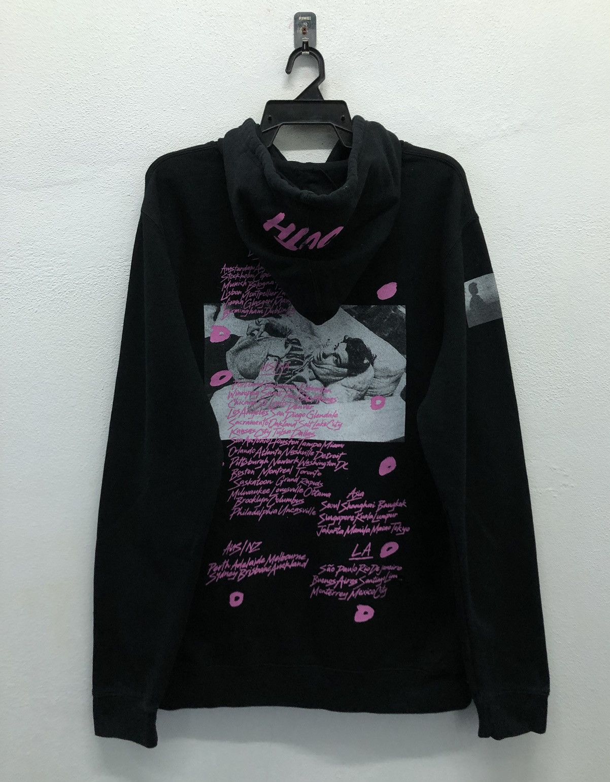 Band Tees Shawn Mendes The Tour 2019 Murphy's Us Touring Inc Hoodie Size US L / EU 52-54 / 3 - 2 Thumbnail