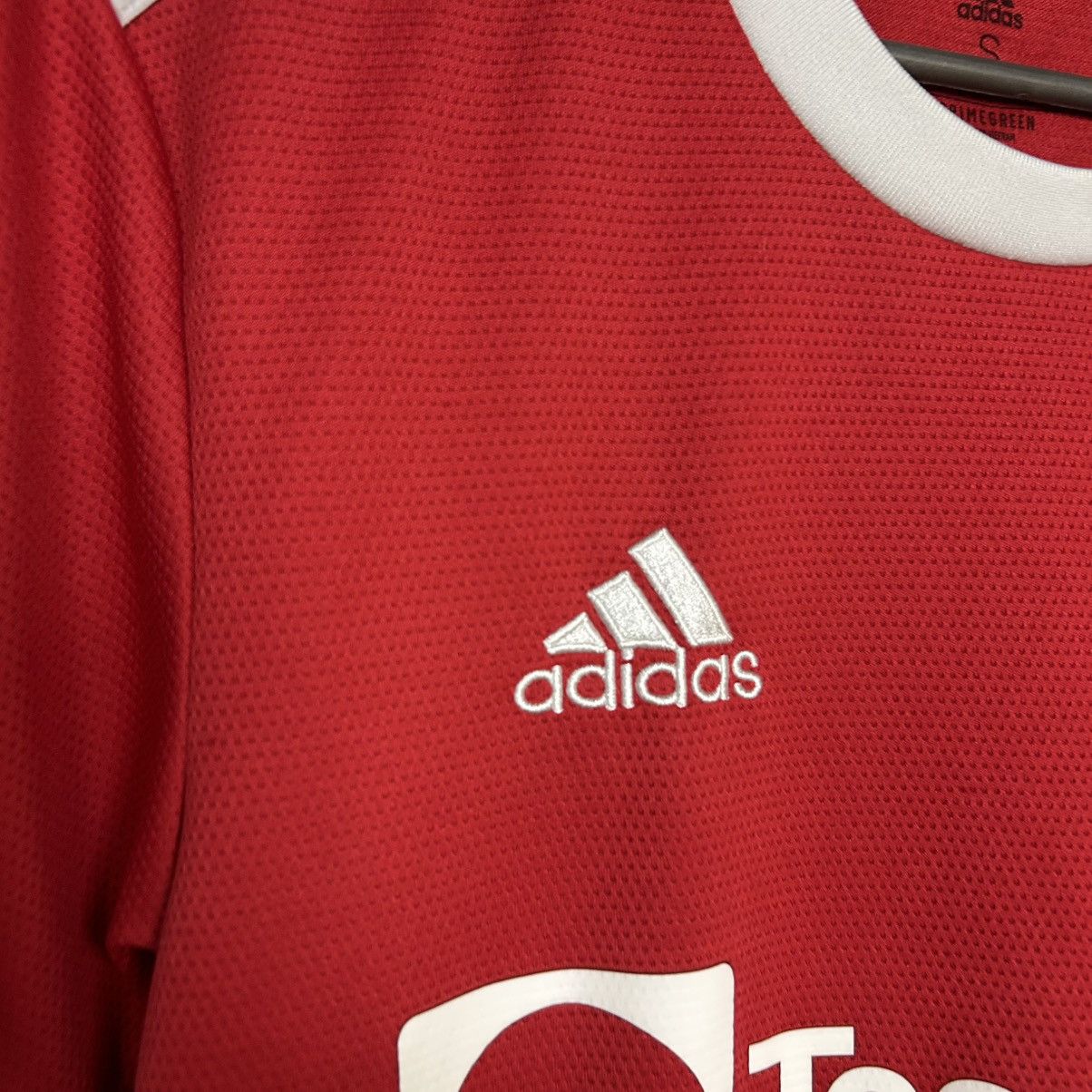 Adidas Mens Adidas Manchester United 2021 home soccer jersey Size US S / EU 44-46 / 1 - 3 Thumbnail