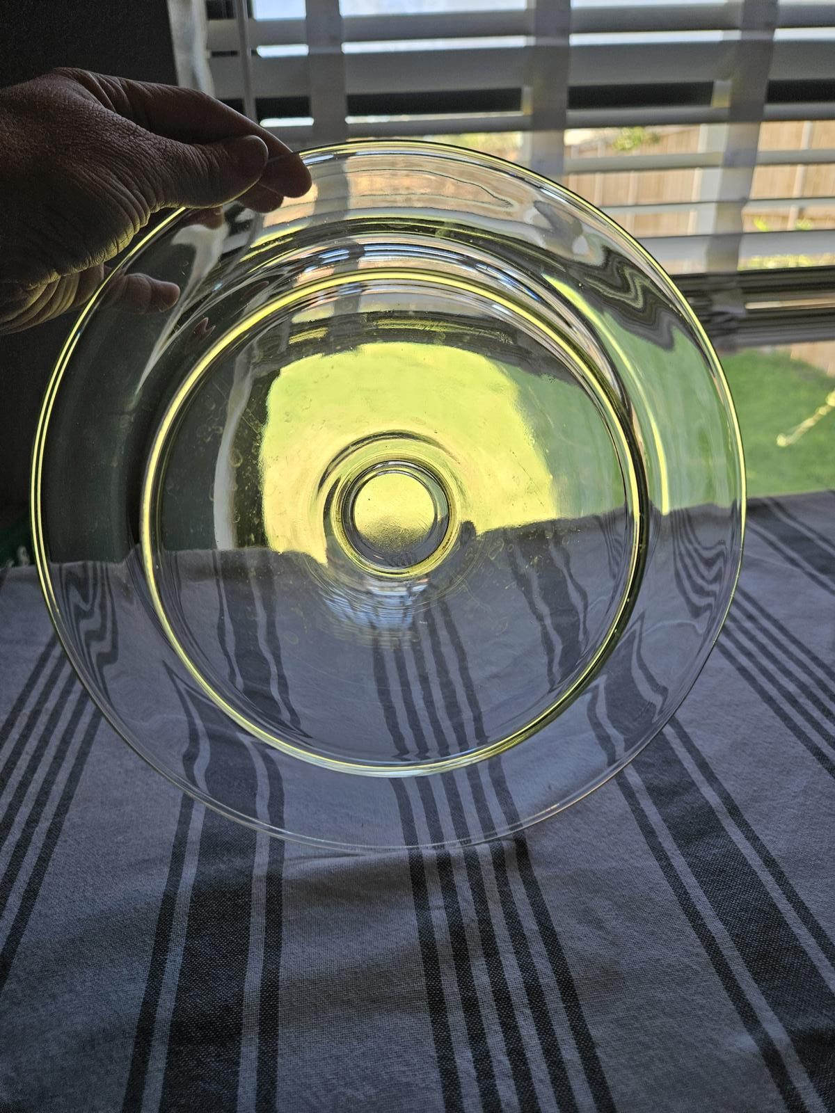 Designer Clear glass cake stand, very durable, no defects Size ONE SIZE - 3 Thumbnail