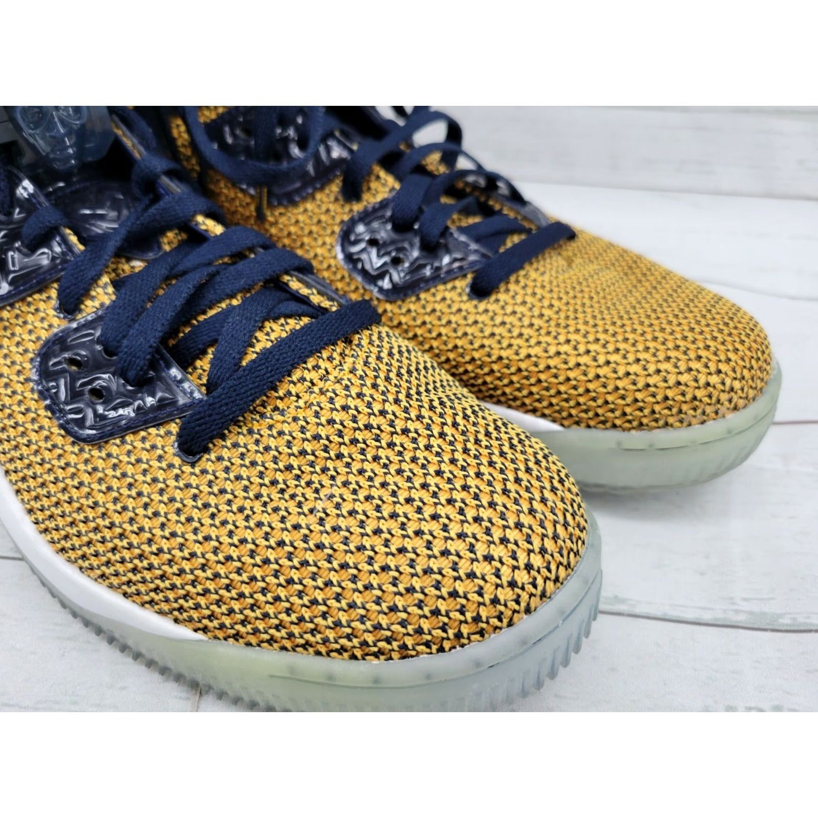 Nike Nike Air Jordan Spike Forty Lee Dunk From Above Gold Leaf Size 12 819952-706 Mens Sneaker Nike Air 90s Spike Forty From Above Leafs Size US 13 / EU 46 - 2 Thumbnail