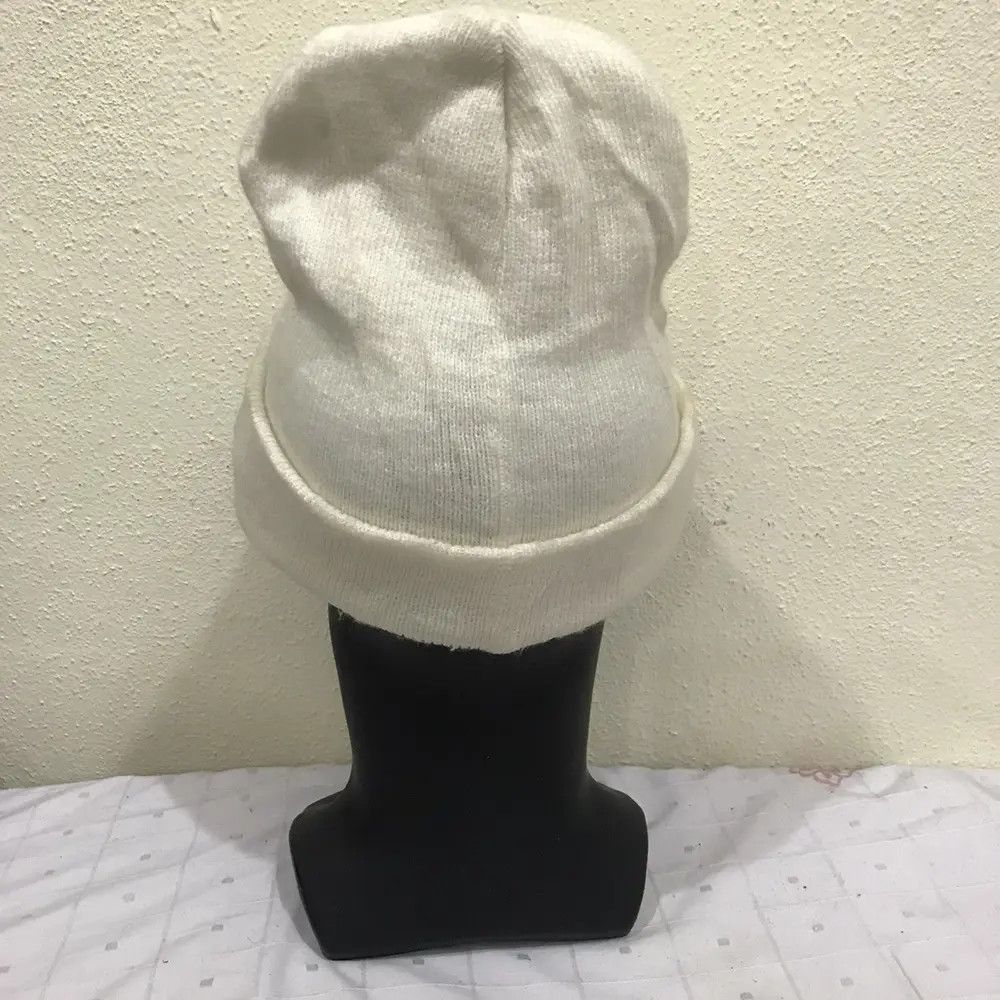 Cartoon Network × Disney Disney The Pooh Big Logo Beanie Hat Size ONE SIZE - 4 Thumbnail