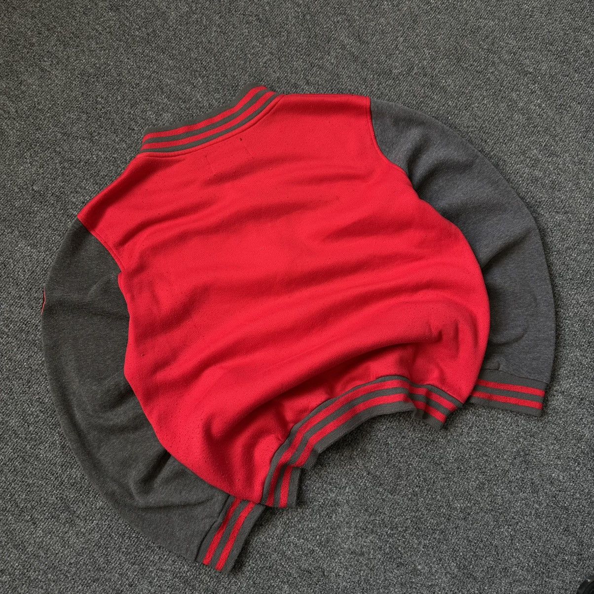 Canada West VTG Mans Zip Sweater Canada Size M 🍁 Big Logo Distressed 00s Size US M / EU 48-50 / 2 - 5 Thumbnail