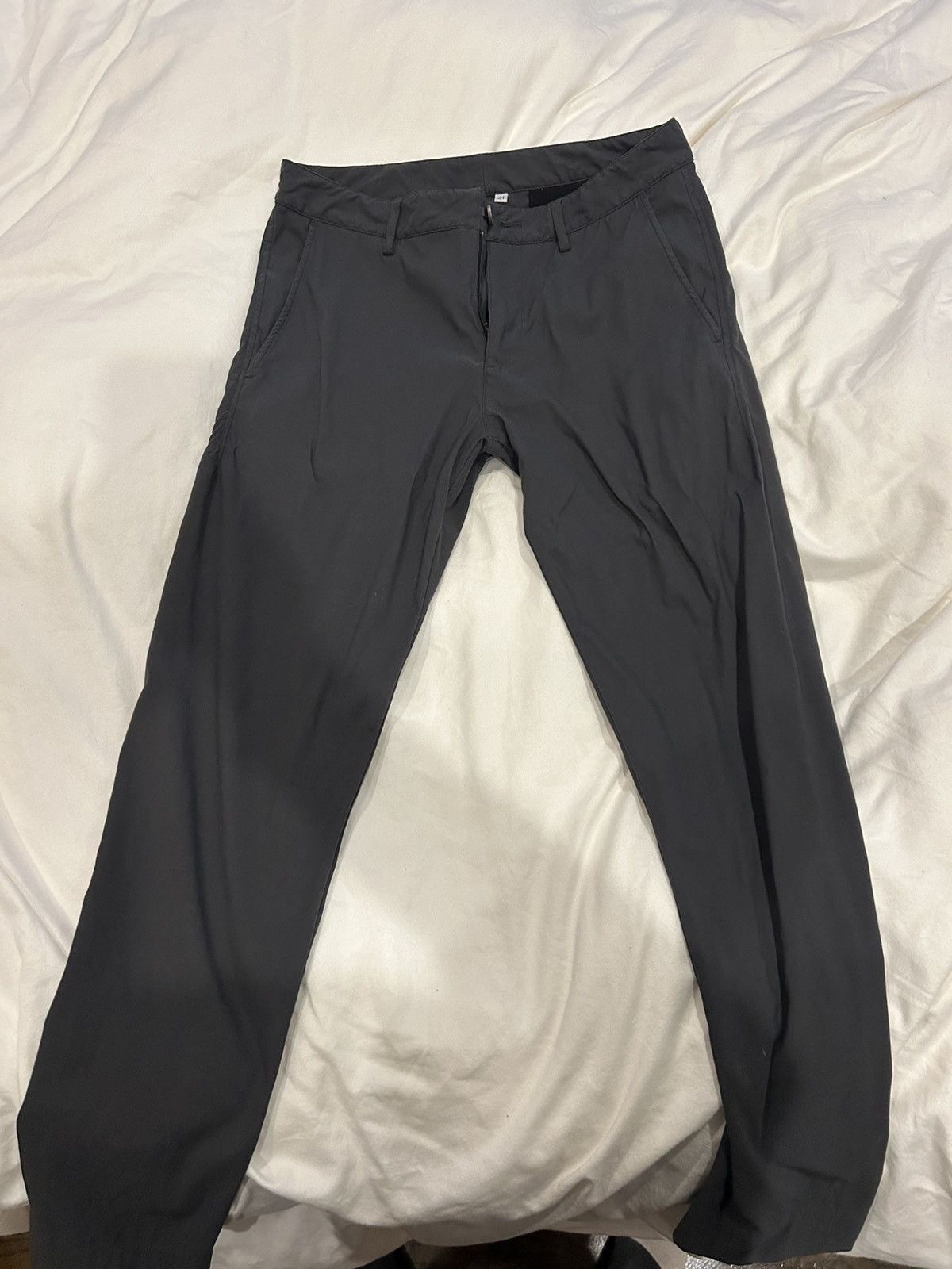 Outlier Outlier Futuredarts Size US 31 - 1 Thumbnail