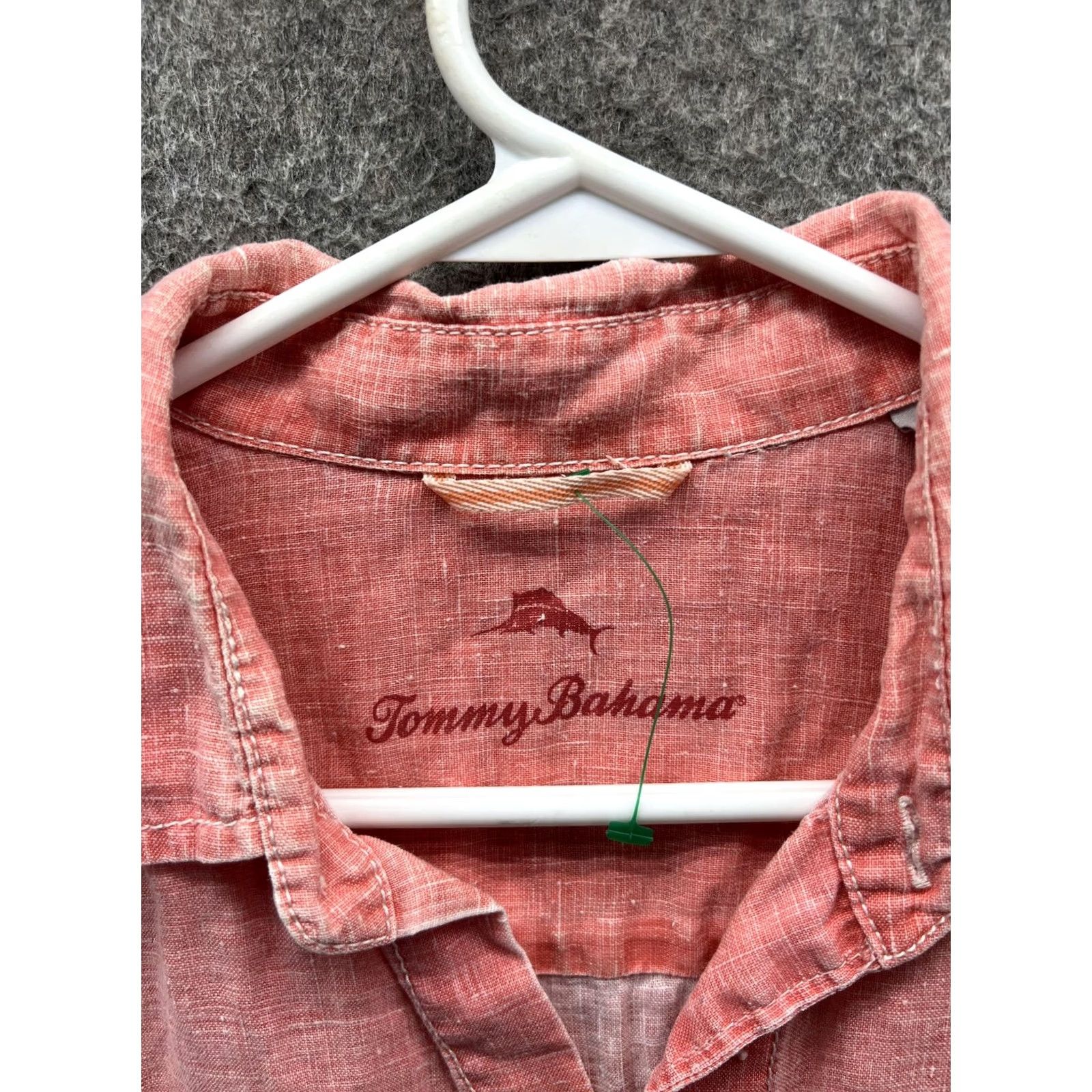 Tommy Bahama Tommy Bahama Shirt Mens Small Pink Solid Long Sleeve Button Front Linen Woven Size US S / EU 44-46 / 1 - 3 Thumbnail