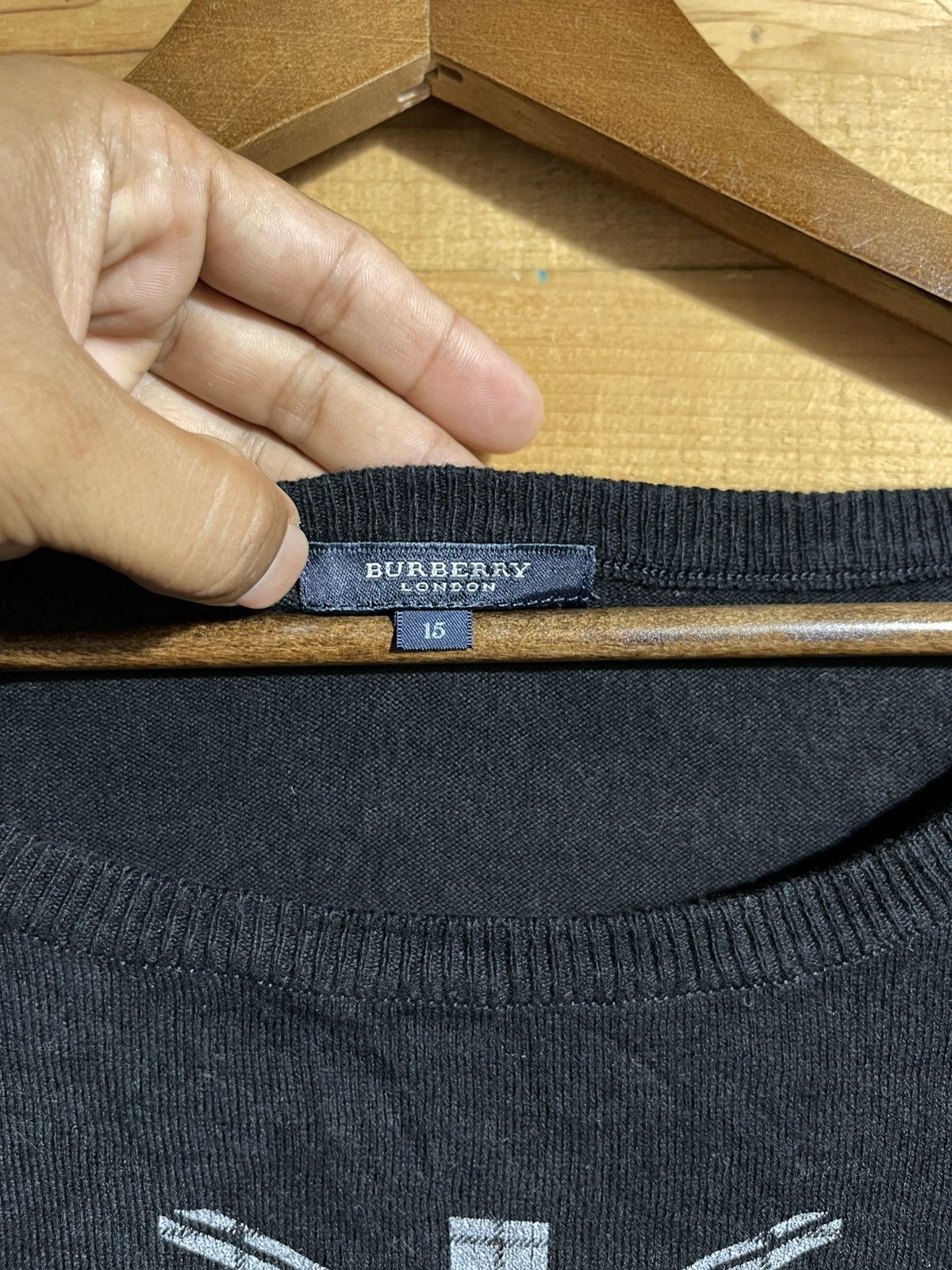 Burberry Burberry knit tshirt Size M / US 6-8 / IT 42-44 - 4 Thumbnail