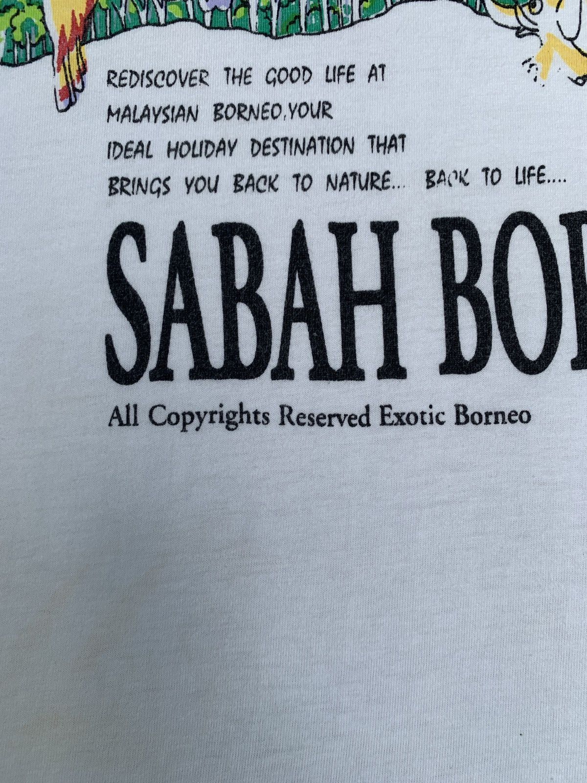 Vintage 2000s Exotic Borneo Sabah Malaysia Art Graphic White Tee Size US L / EU 52-54 / 3 - 3 Thumbnail