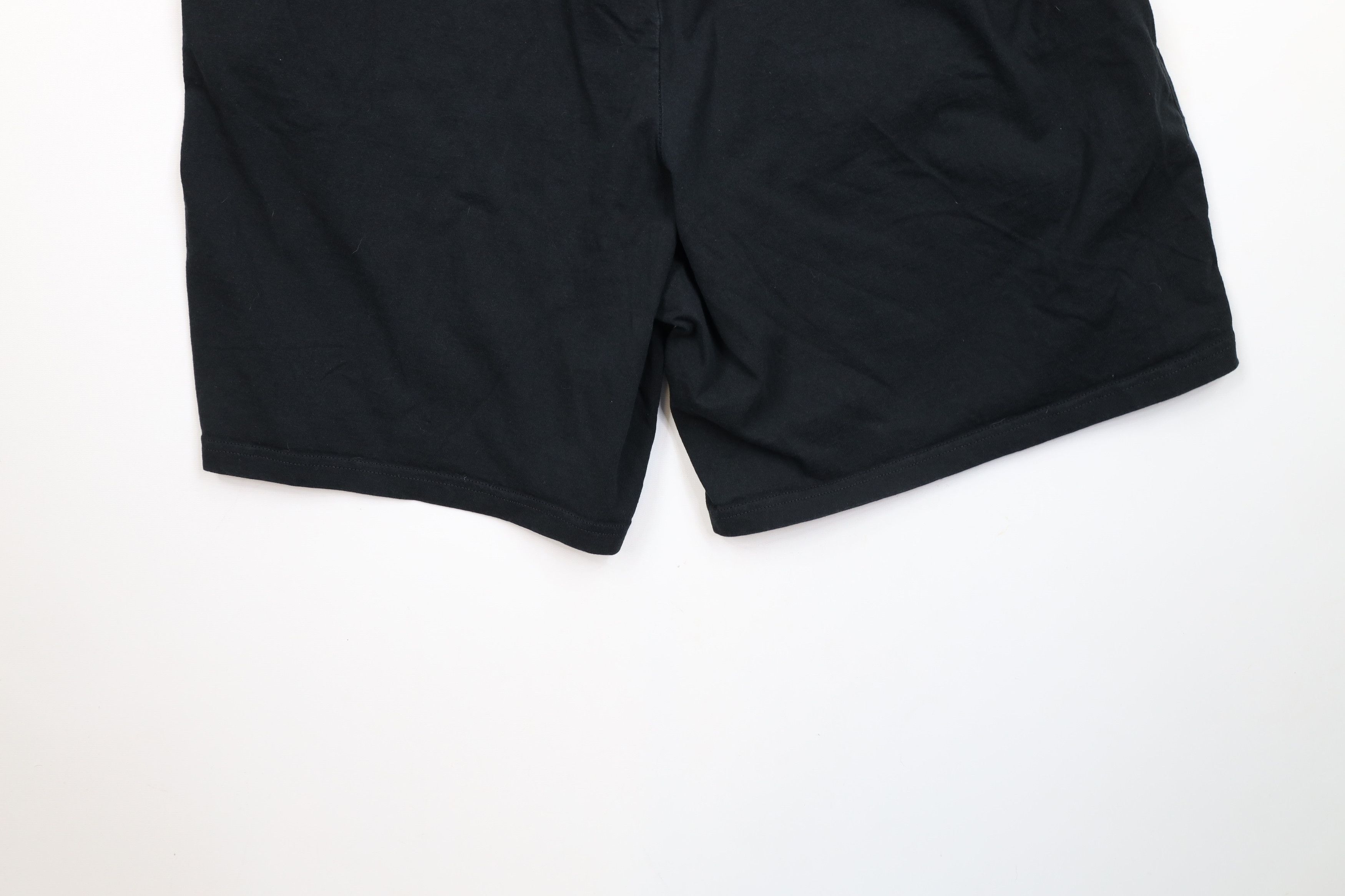 Champion × Vintage Vintage Champion Faded Above Knee Cotton Dad Shorts Black Size US 38 / EU 54 - 13 Thumbnail
