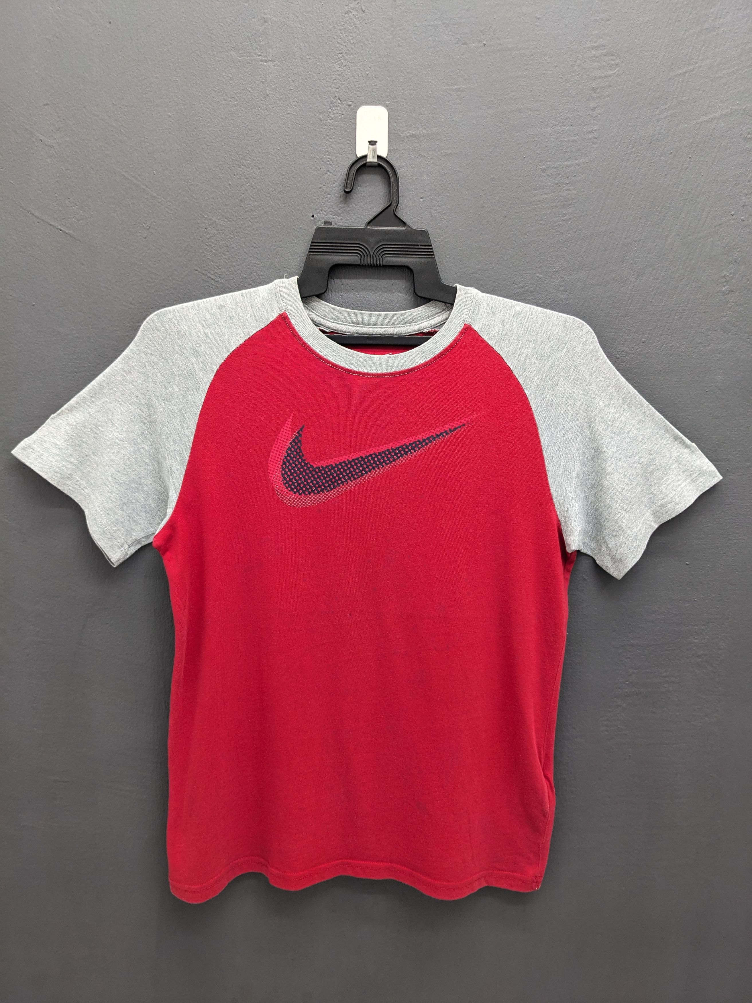 Nike NIKE SWOOSH RAGLAN TSHIRT Size US L / EU 52-54 / 3 - 2 Thumbnail