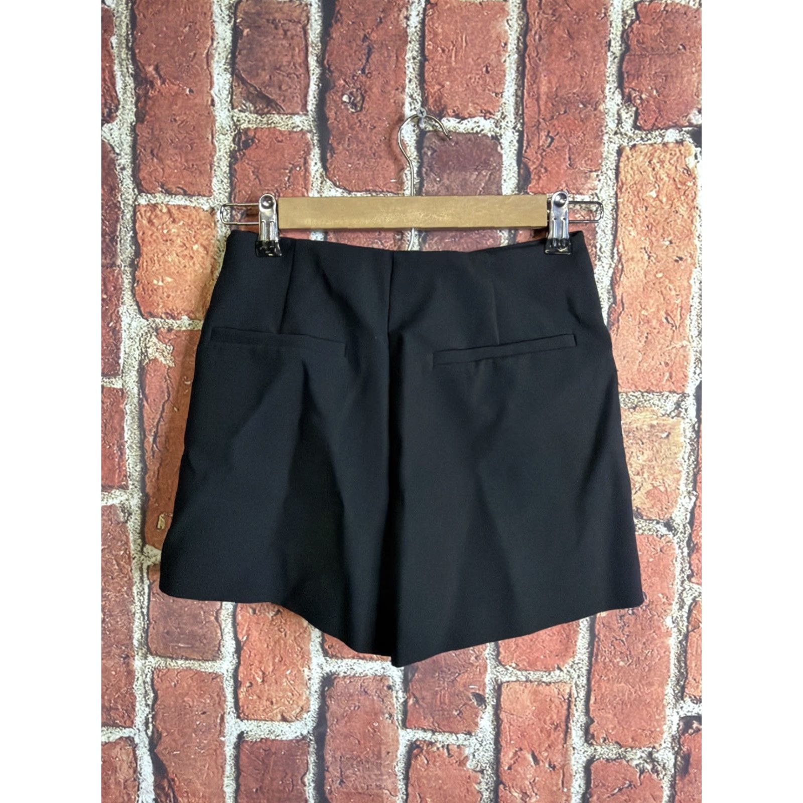Zara Zara Skort Women’s XS Black A-Line Chic Trendy Size 26" / US 2 / IT 38 - 3 Thumbnail