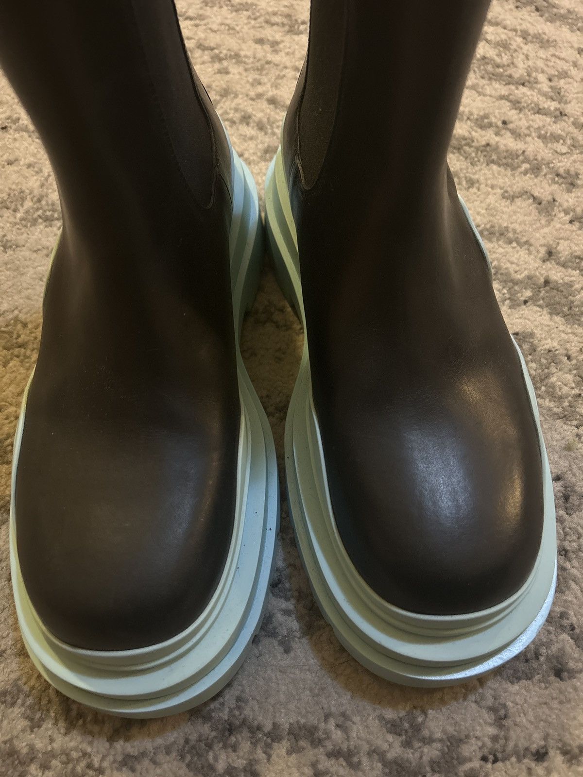 Bottega Veneta Bottega Veneta Tire Chelsea Boots Blue Size US 9 / IT 39 - 13 Thumbnail