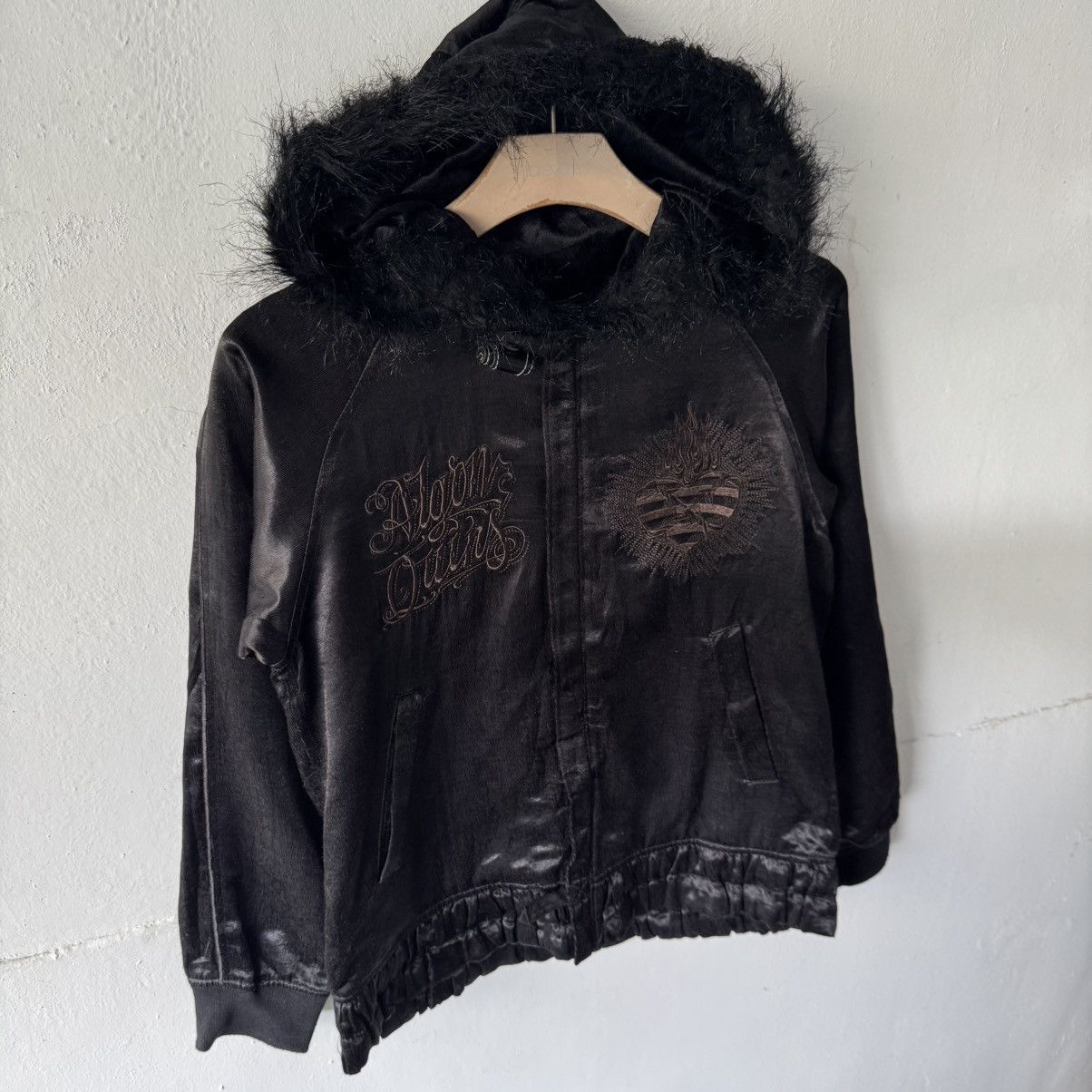 If Six Was Nine Vintage Algonquins Embroidery Logo Silk Fur Hoodie Size US S / EU 44-46 / 1 - 6 Thumbnail