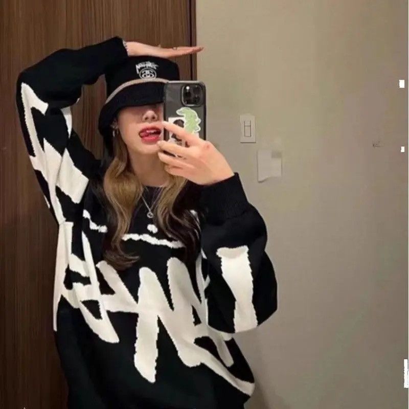 New Harajuku loose knitted round neck pullover sweater