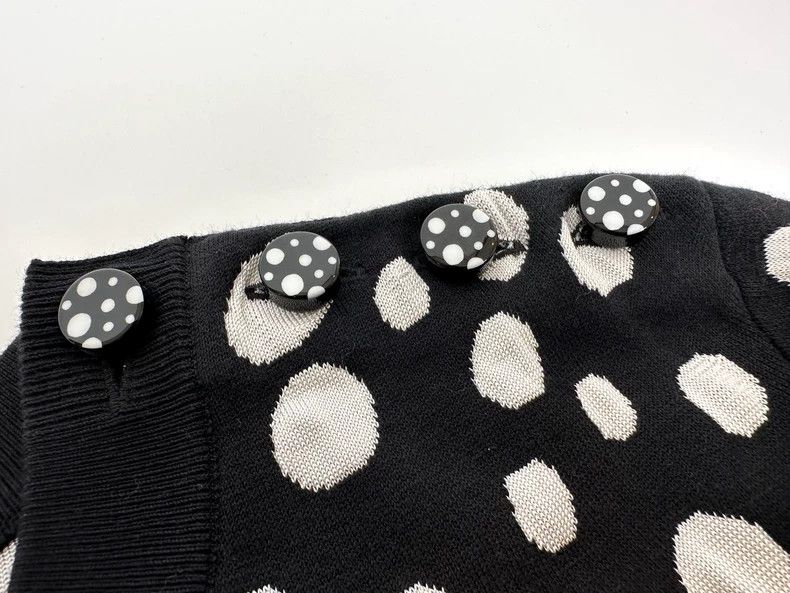 Louis Vuitton Louis Vuitton Polka-dot knit sweater Size US S / EU 44-46 / 1 - 3 Thumbnail