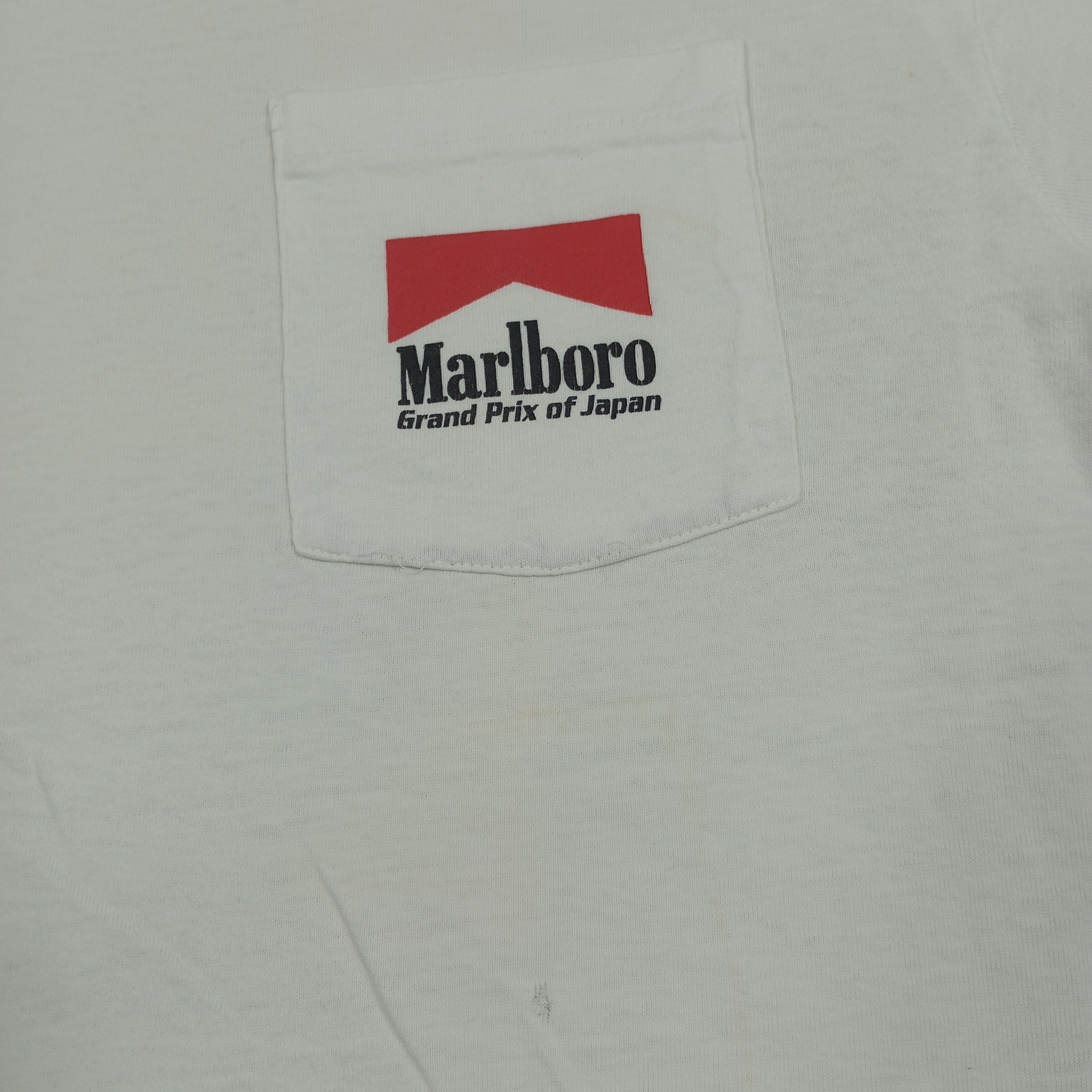 Marlboro Marlboro Grand Prix Japan Racing MotoGP Vintage Tshirt Size US L / EU 52-54 / 3 - 7 Thumbnail