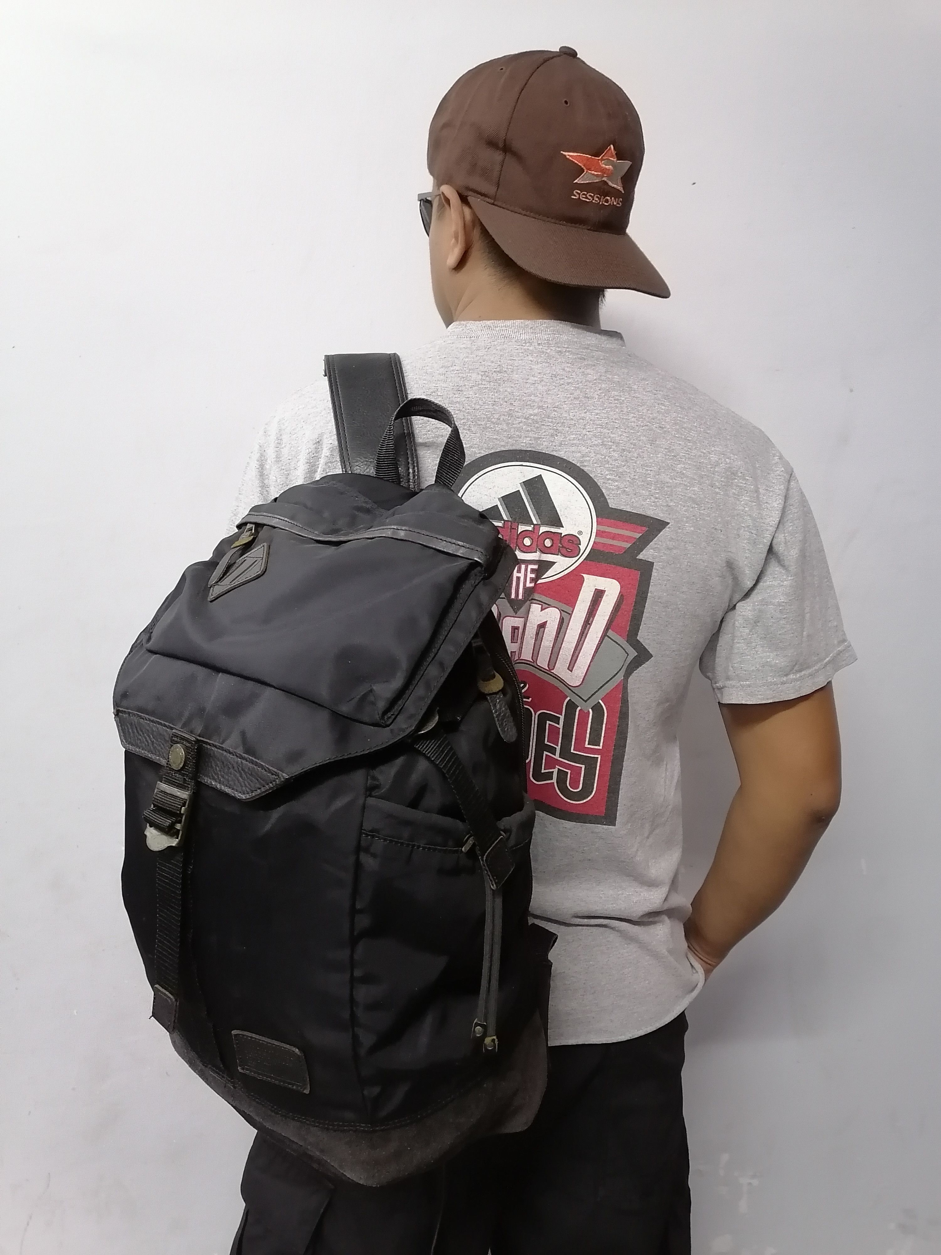 Japanese Brand Journal Standard x Masterpiece Triple Black Bagpack Size ONE SIZE - 4 Thumbnail