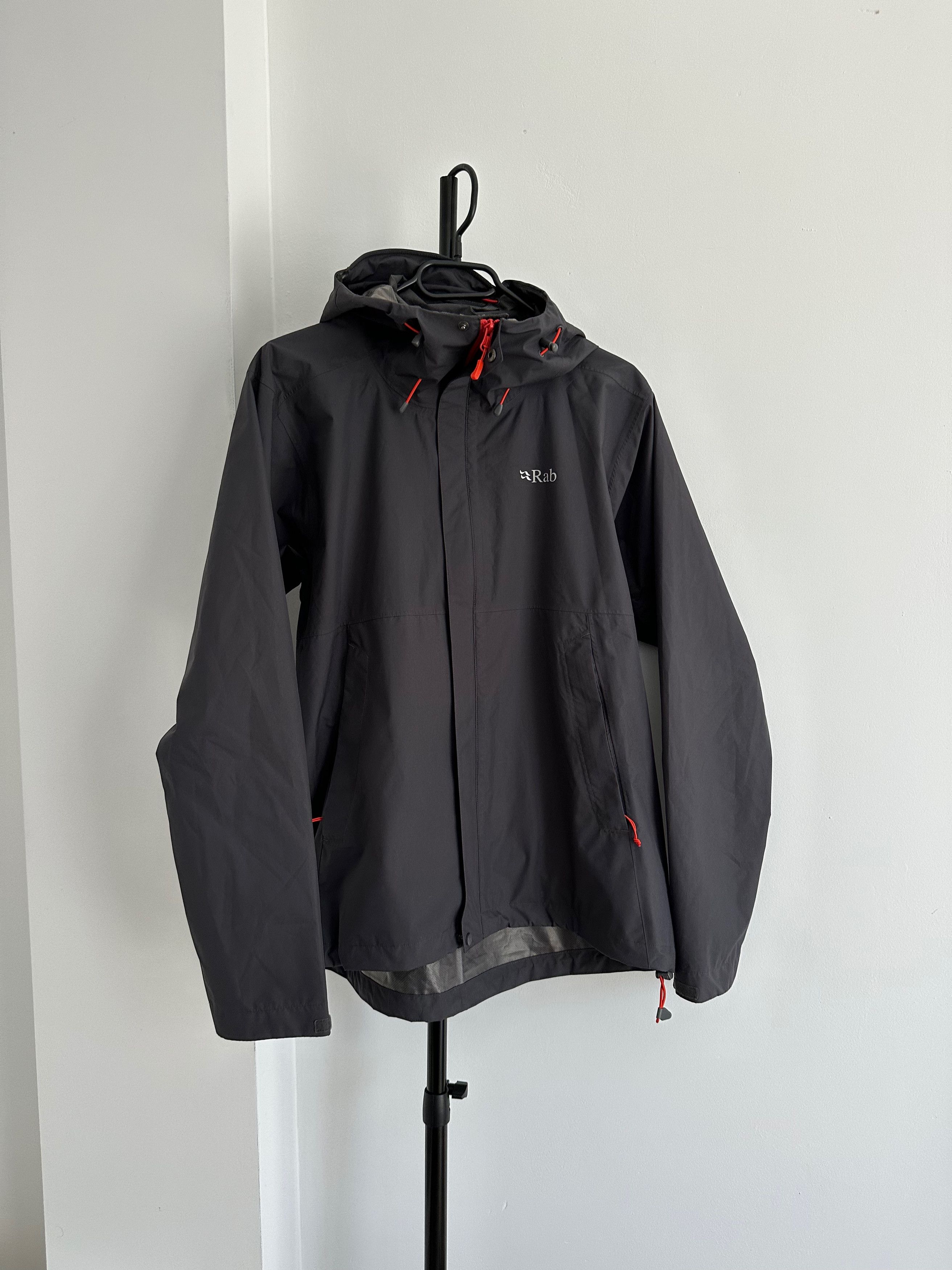 Rab RAB Downpour Eco graphene waterproof jacket Size US M / EU 48-50 / 2 - 1 Thumbnail