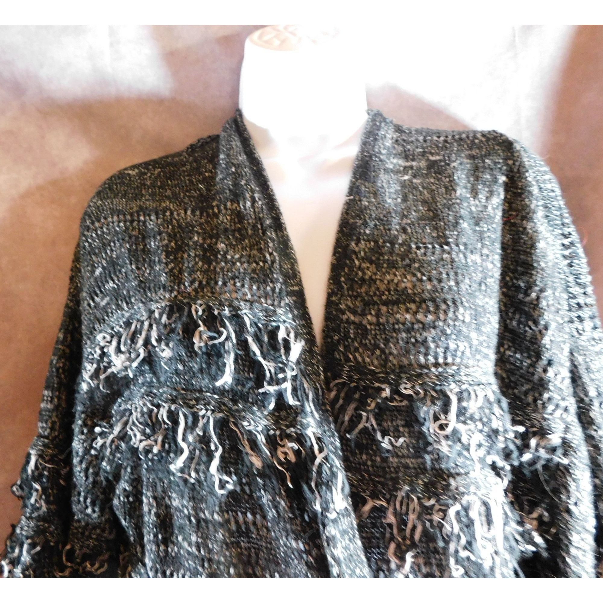 Other Whimsy Goth Black And White Shaggy Cardigan Size L / US 10 / IT 46 - 7 Thumbnail