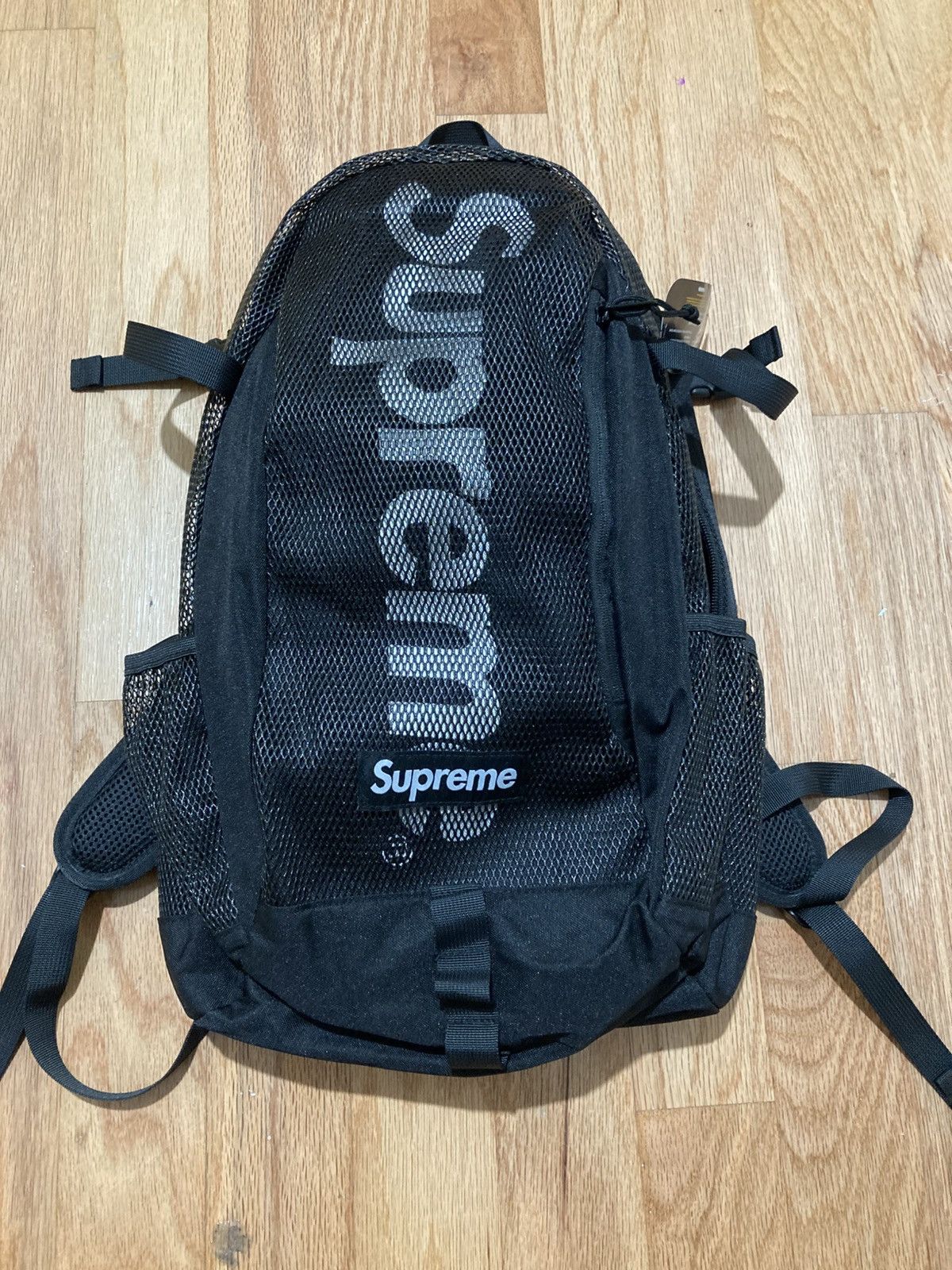Supreme Supreme Quest 35 Star backpack | Grailed