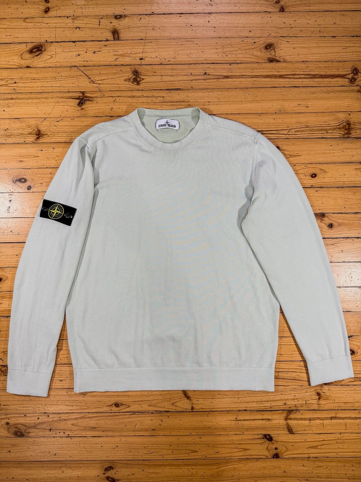 Stone Island Stone island badge crewneck Size US XL / EU 56 / 4 - 1 Thumbnail