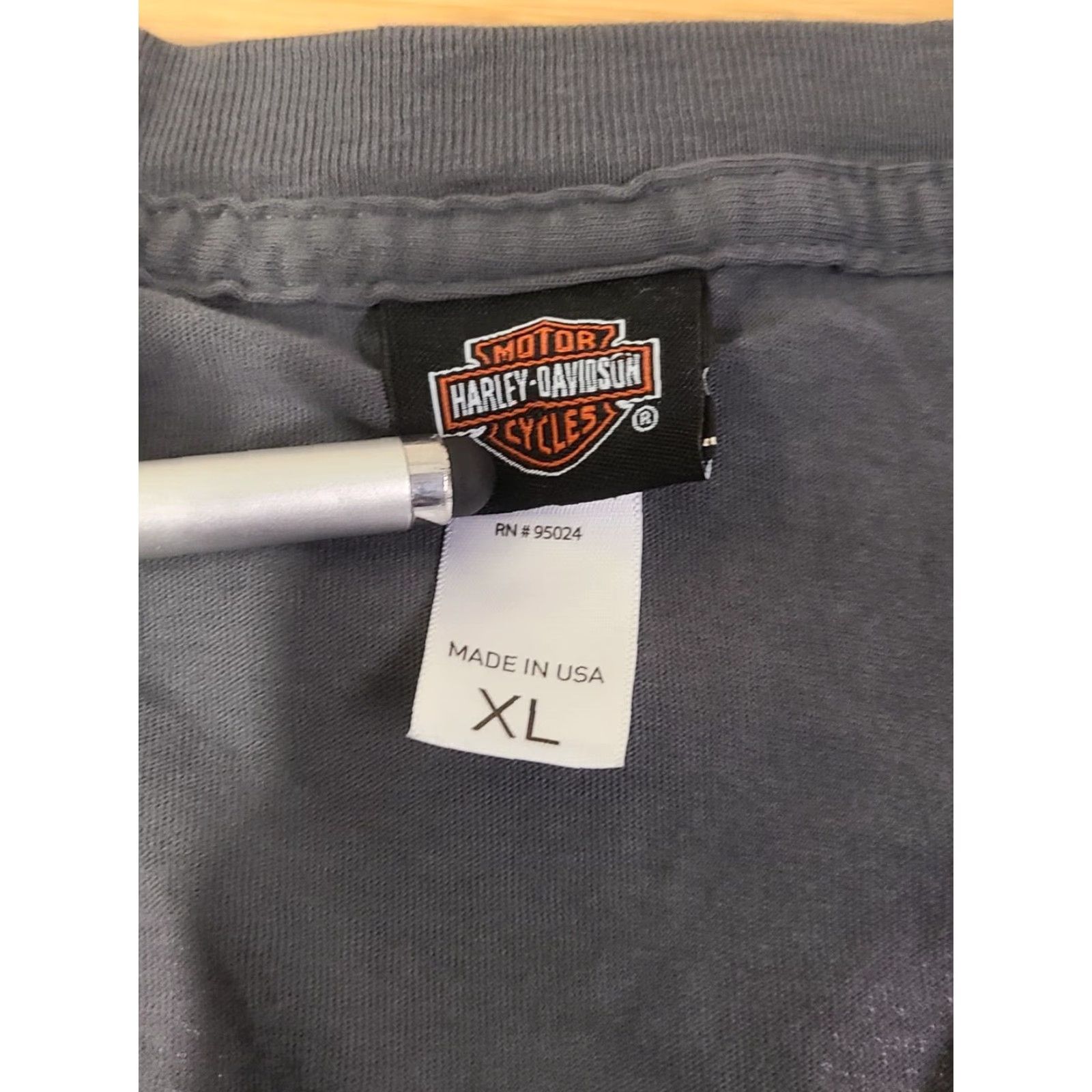 Harley Davidson Harley-Davidson Women V-Neck Shirt XL Gray graphic print Motorcycle Accessories Biker T-Shirt Casual Sleeve 100% Cotton United States Size XL / US 12-14 / IT 48-50 - 3 Thumbnail