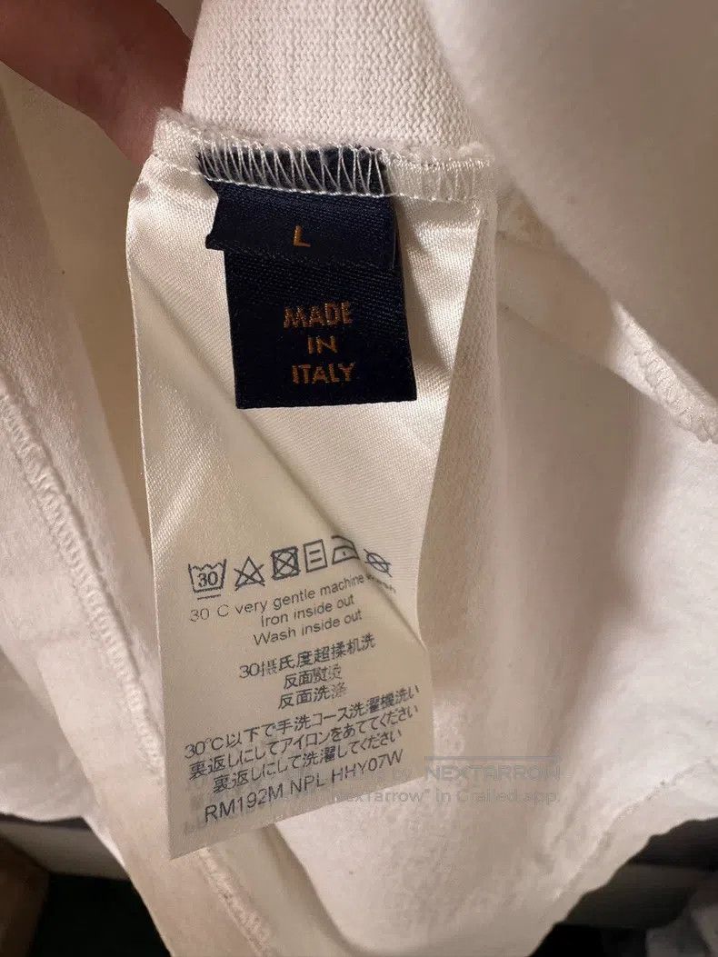 Louis Vuitton Louis Vuitton Classic Pure White Piano Short Sleeve Size US L / EU 52-54 / 3 - 6 Thumbnail