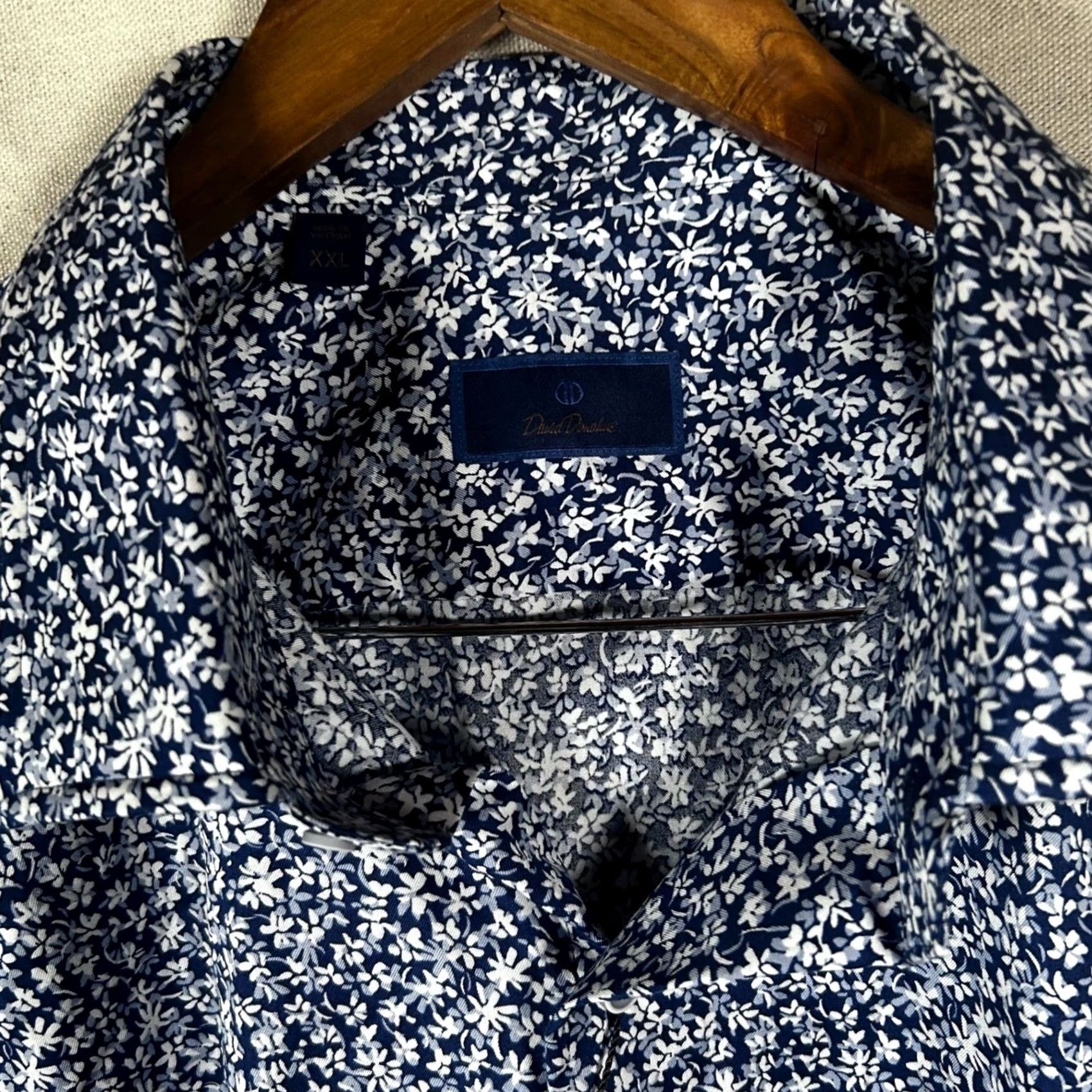 David Donahue David Donahue Mens XXL Navy White Floral Button-Down Shirt CBSM10409407 NWT Size US XXL / EU 58 / 5 - 2 Thumbnail