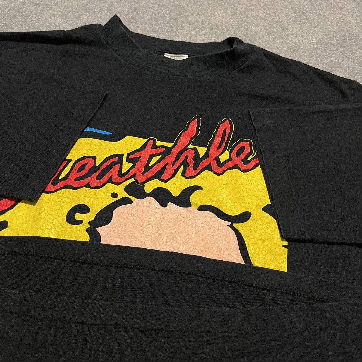 Vintage Vintage 1990s Dick Tracy Madonna Breathless Disney Tee Shirt Size US L / EU 52-54 / 3 - 7 Thumbnail