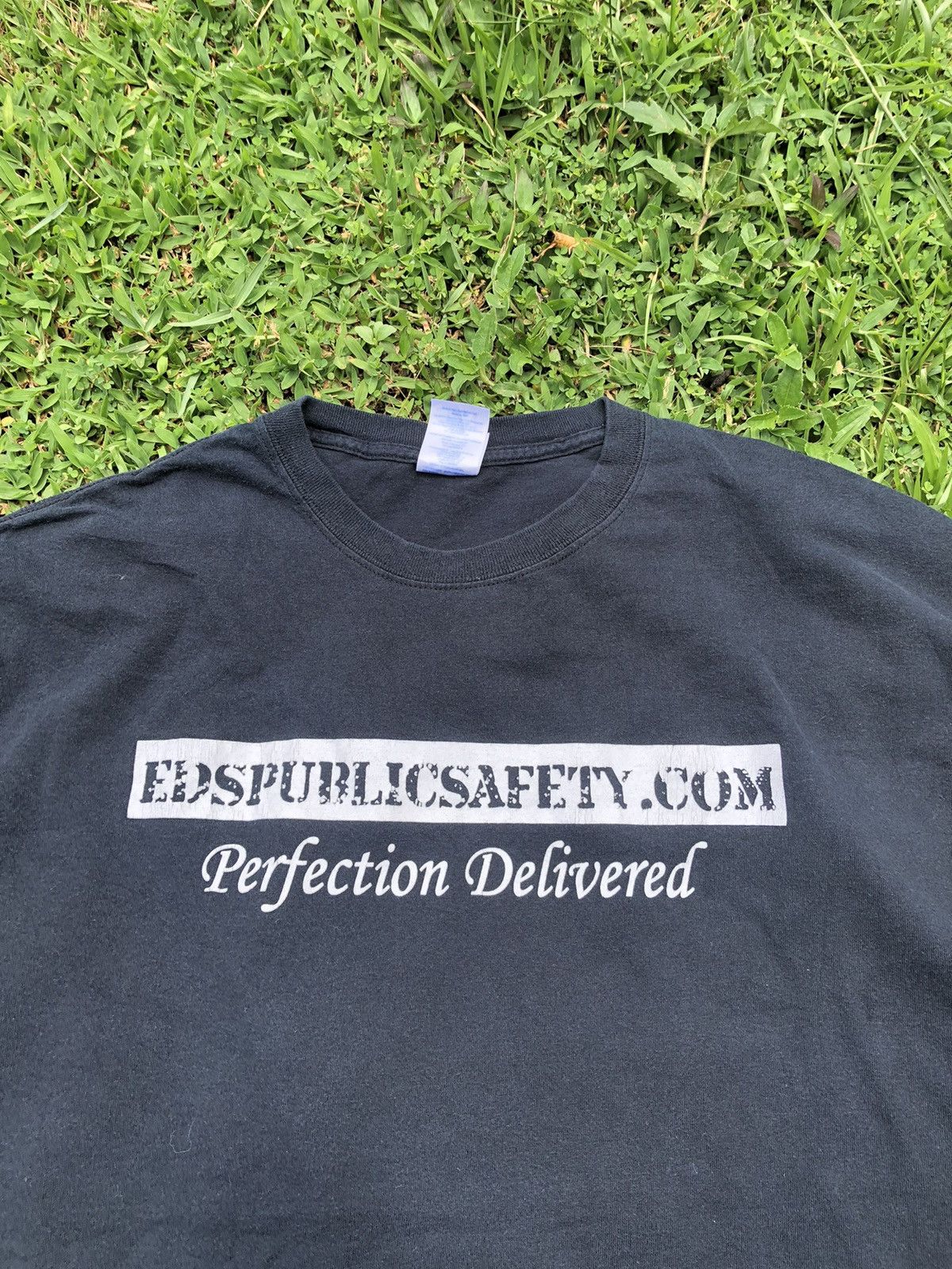 Vintage Vintage Y2K ED’S Public Safety Skull Logo Backhit Tee Size US XL / EU 56 / 4 - 12 Thumbnail