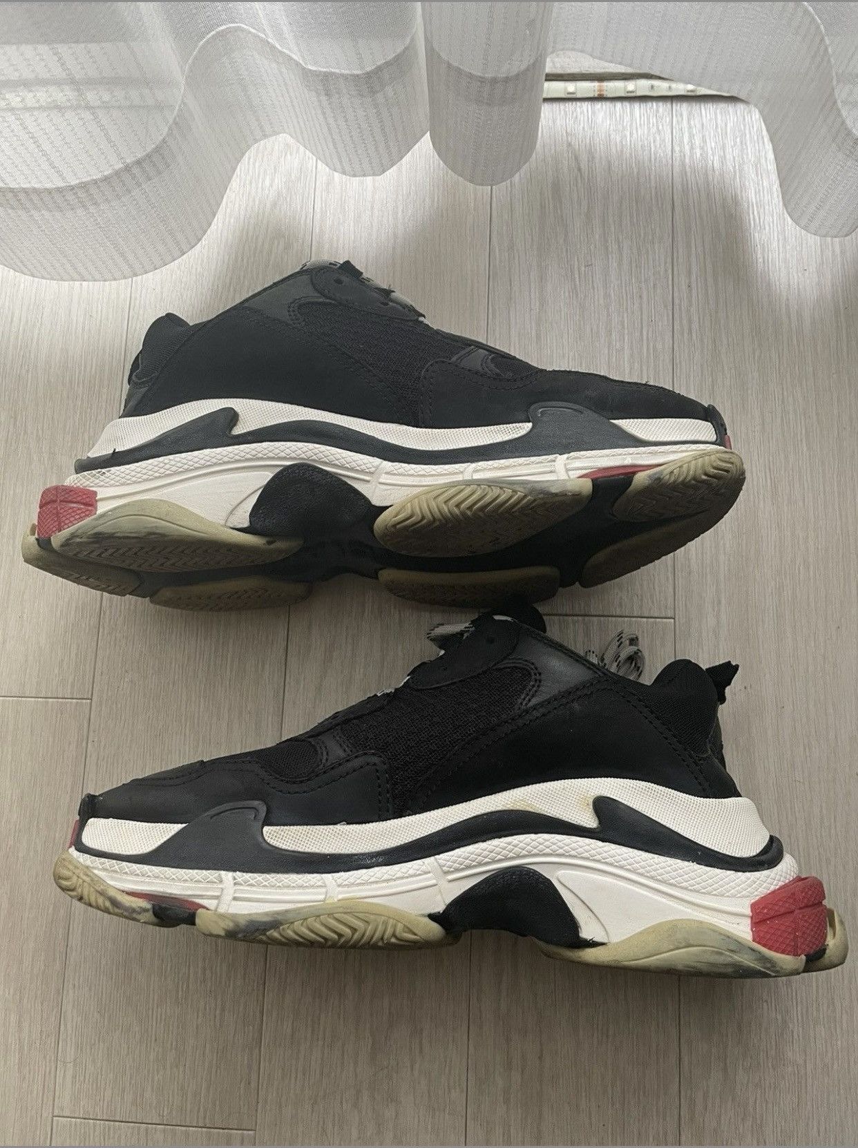 Balenciaga Balenciaga Triple s Bred Size US 8 / EU 41 - 3 Thumbnail