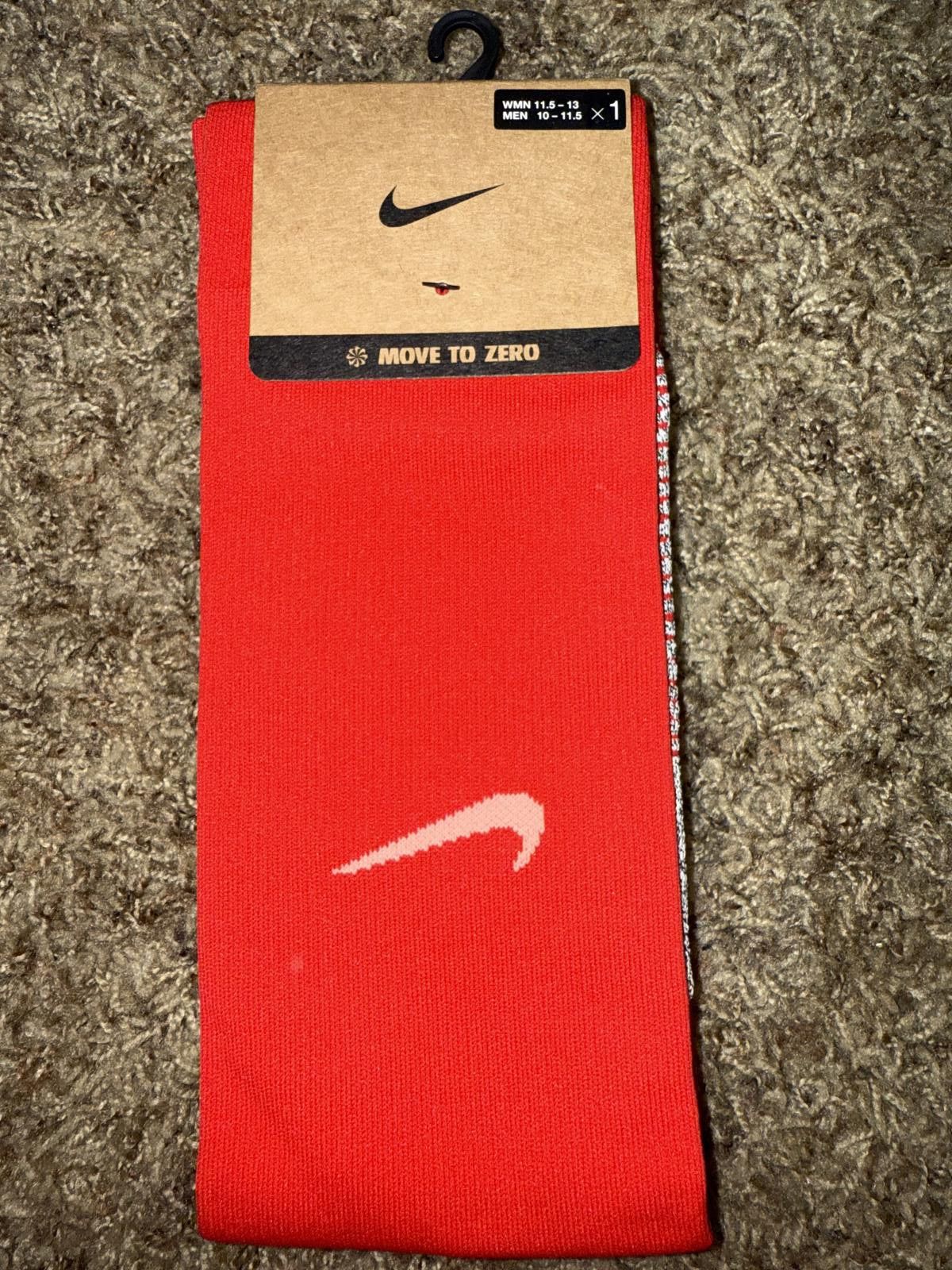 Nike Nike Men’s FFF 2025-2026 France Home Vapor Strike Knee-High Socks Sample Size ONE SIZE - 1 Thumbnail