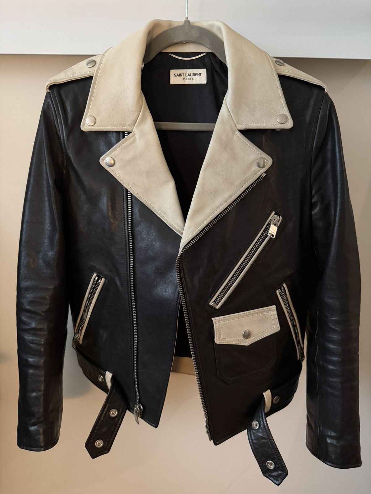 Saint Laurent Paris Saint Laurent Paris hedi slimane leather bike jacket Size US S / EU 44-46 / 1 - 1 Thumbnail
