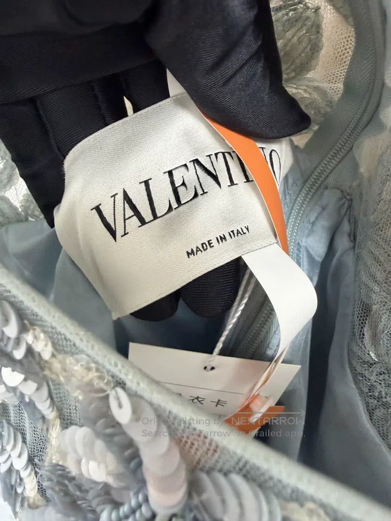 Valentino Valentino Light blue haute couture heavy industry Size M / US 6-8 / IT 42-44 - 7 Thumbnail