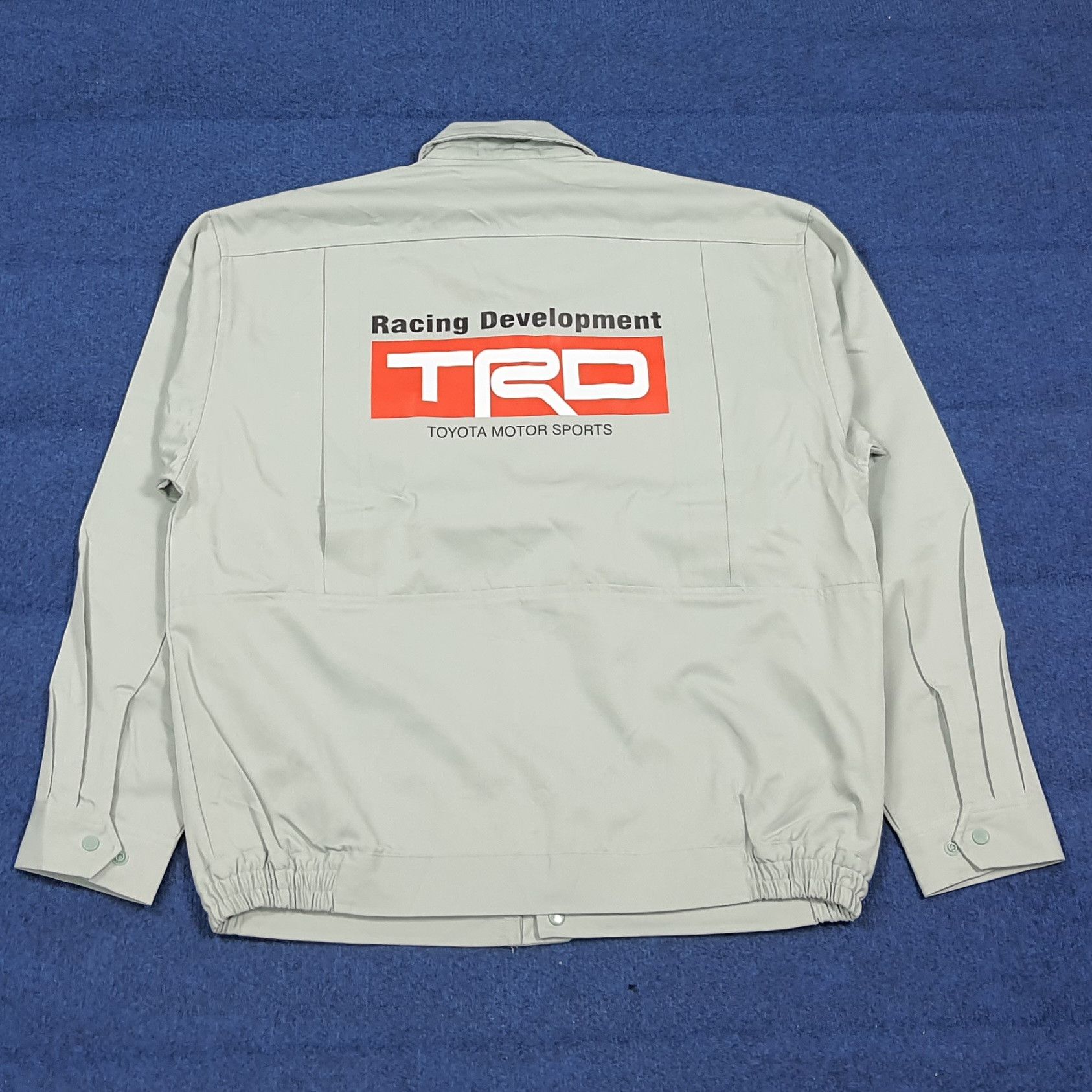 Japanese Brand Vintage TRD Toyota Motor Sports Custom Logo Jacket C288N12 Size US L / EU 52-54 / 3 - 1 Thumbnail