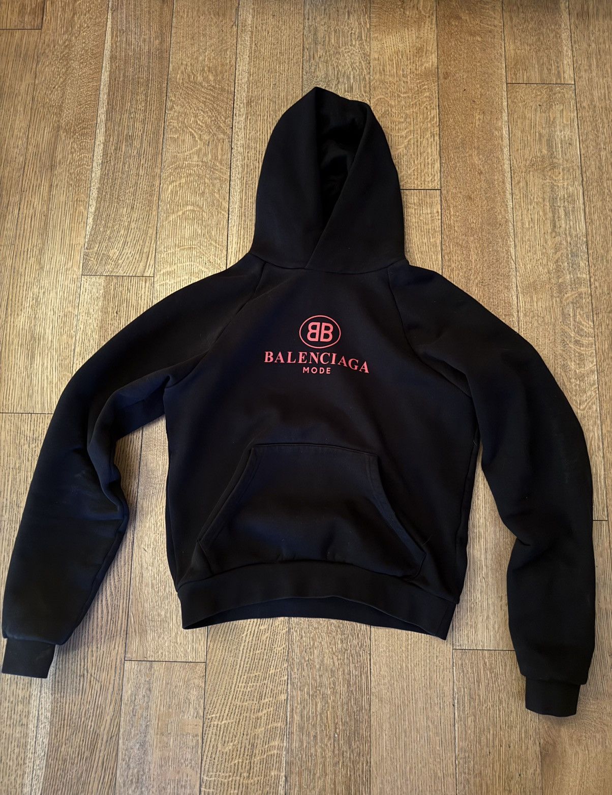 Balenciaga BB MODE ロゴ　パーカー　(s) Balenciaga Black Open Back BB Mode Logo Hoodie Balenciaga