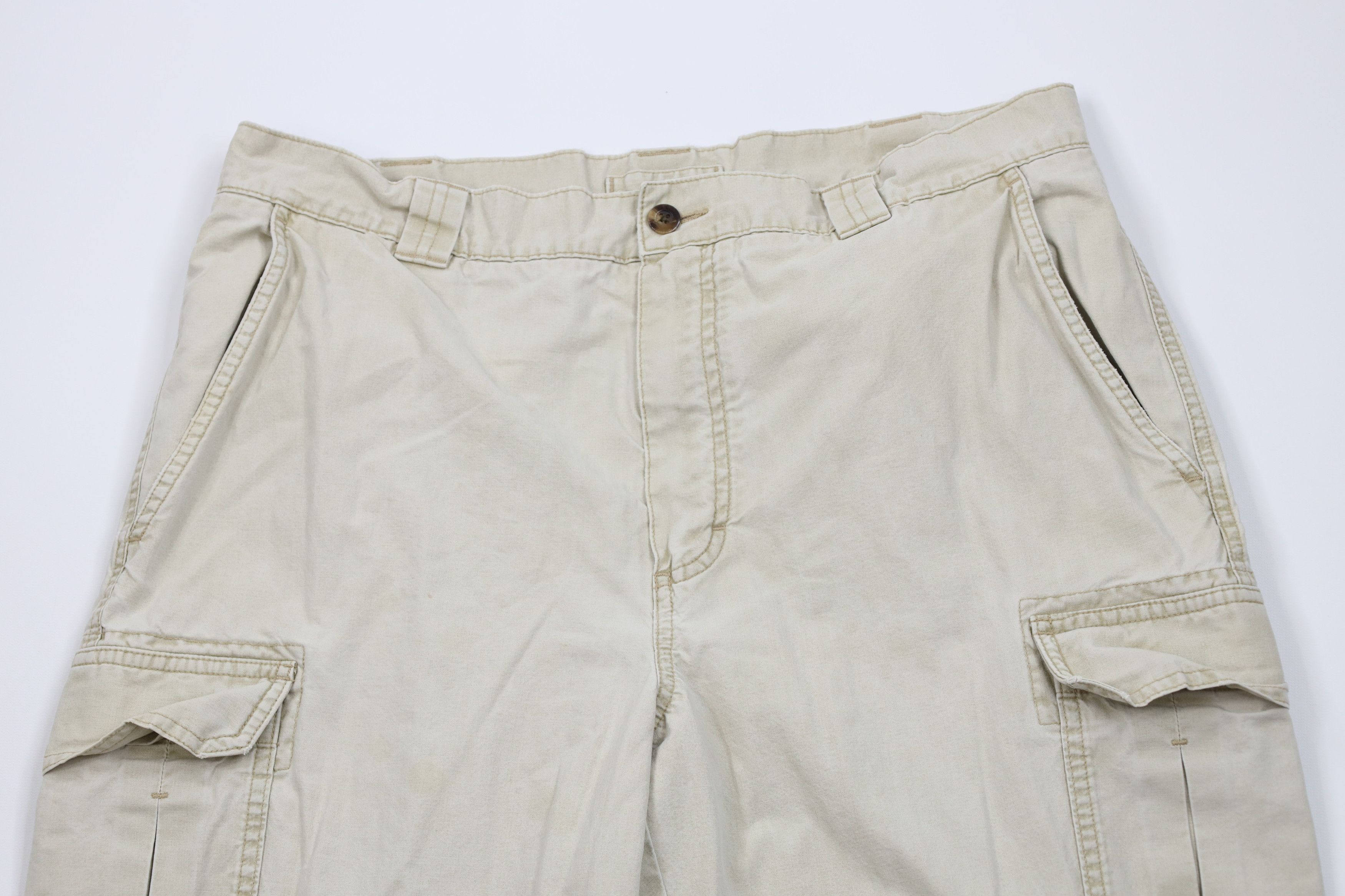 L.L. Bean Vintage 90s LL Bean Stonewash Wide Leg Cargo Pants Beige Size US 34 / EU 50 - 2 Thumbnail