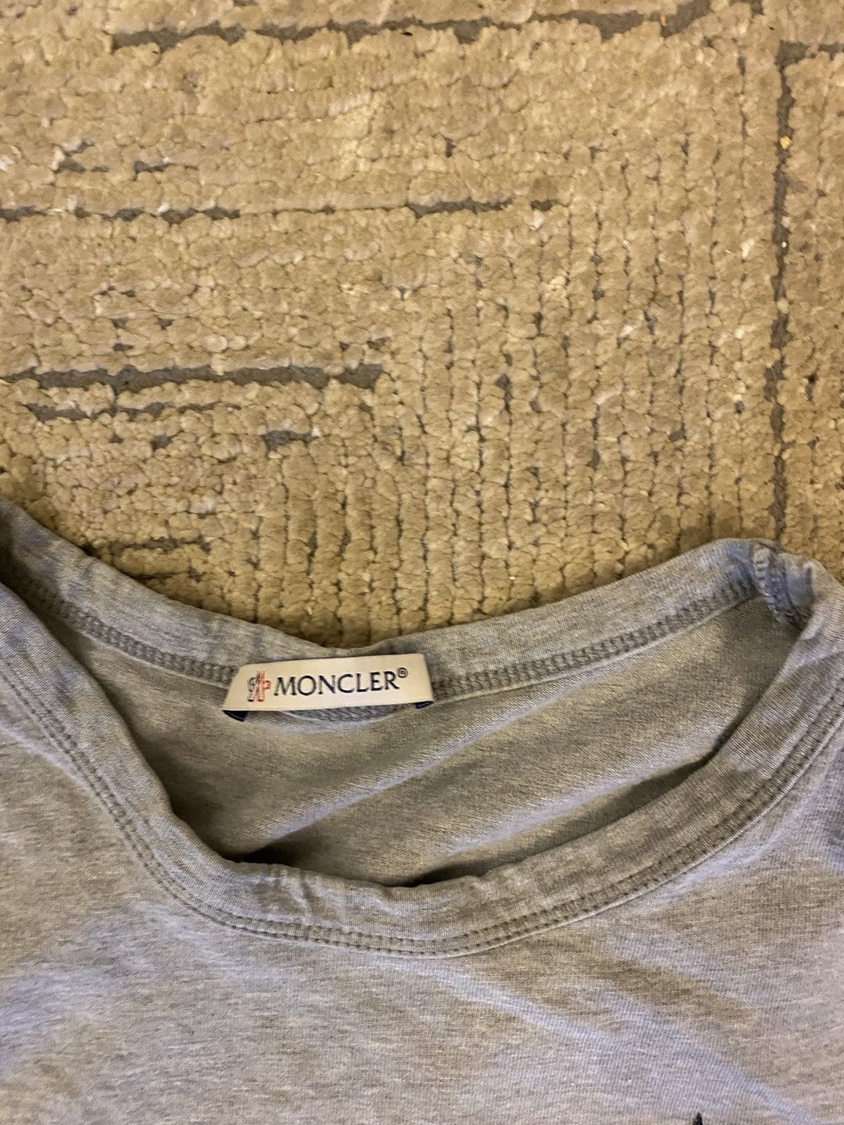Moncler Moncler T-Shirt Size US S / EU 44-46 / 1 - 7 Thumbnail