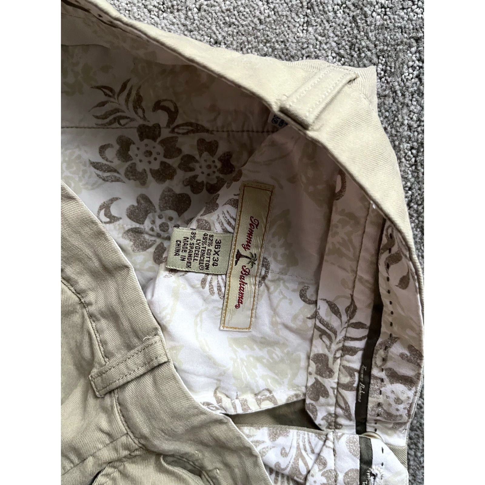 Tommy Bahama VINTAGE Tommy Bahama Pants Mens 36x28 Beige Chino Silk Blend Flat Front Relaxed 36 28 Beige Mens Pants Size US 36 / EU 52 - 6 Thumbnail