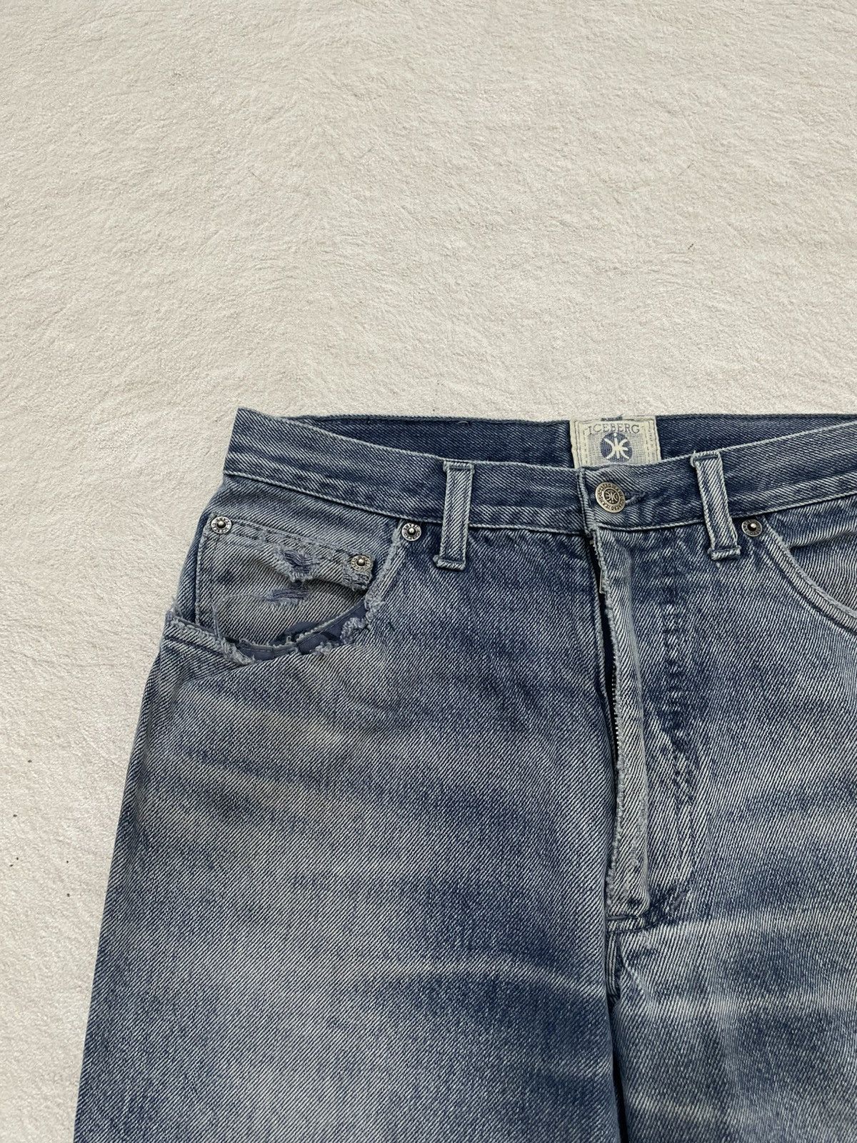Japanese Brand 2000s Iceberg Jeans Washed Embroidered Y2K Japanese If6was9 Size US 29 - 4 Thumbnail