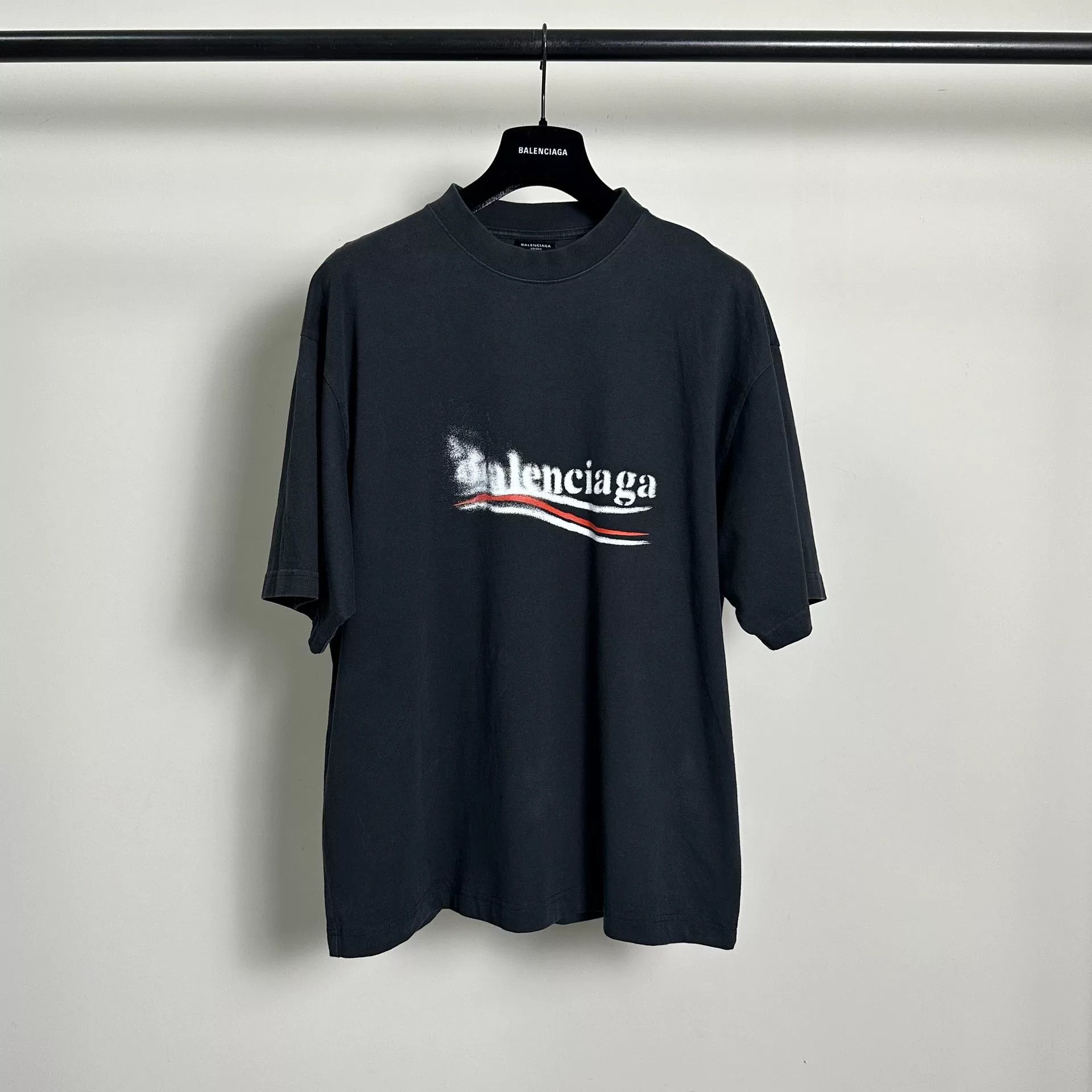 Balenciaga balenciaga black blurry logo short sleeve shirt Size US S / EU 44-46 / 1 - 2 Thumbnail