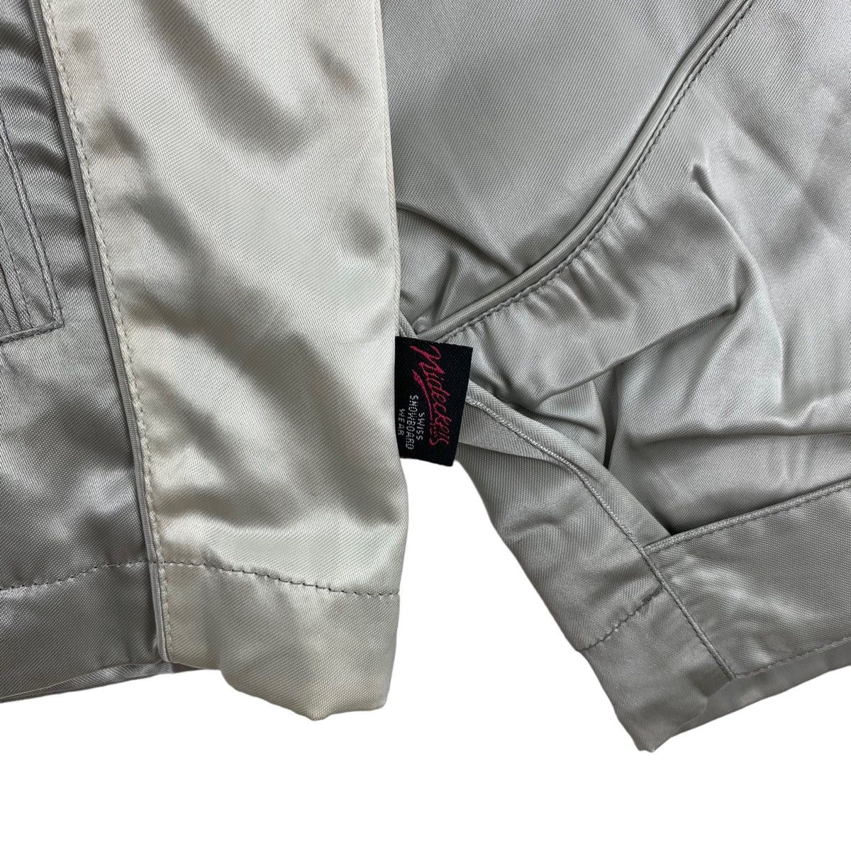 Other NIDECKER SWISS SNOWBOARD Ski Winter Grey Bomber Jacket Size US M / EU 48-50 / 2 - 3 Thumbnail