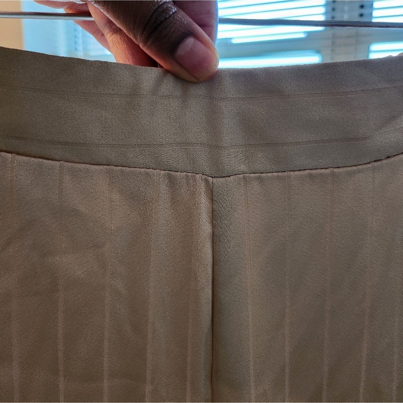Zara NWOT/Zara-Pinstripe satin trousers Size 30" / US 8 / IT 44 - 7 Thumbnail