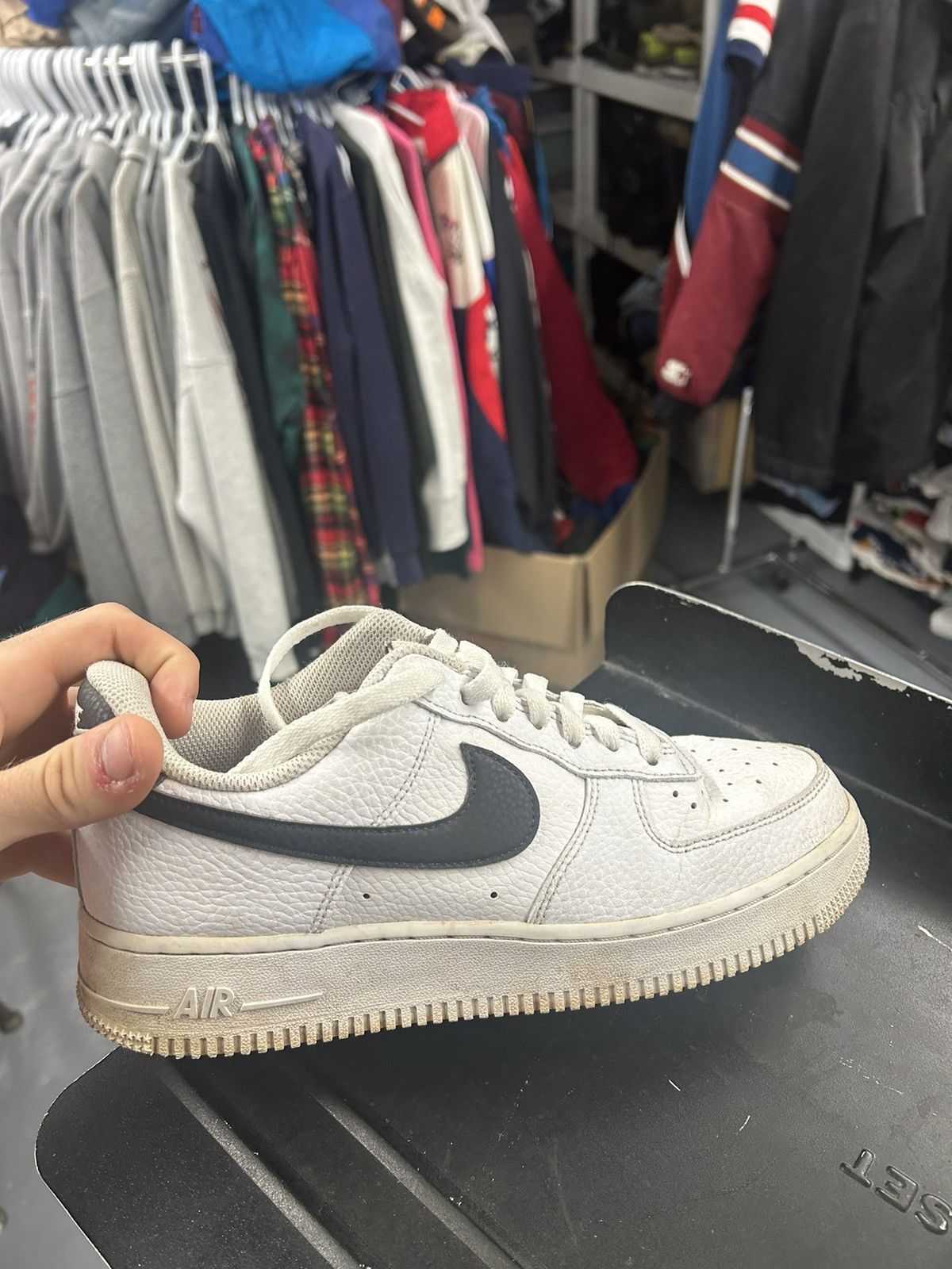 Nike × Vintage Crazy Y2K Essential White Nike Air Force One Black Swoosh Size US 7 / EU 40 - 2 Thumbnail