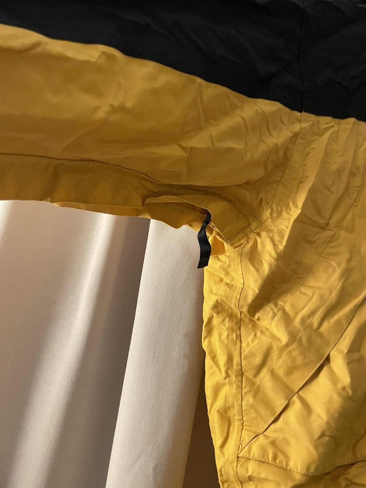 Helly Hansen Vintage Helly Hanse rain jacket Size US L / EU 52-54 / 3 - 5 Thumbnail