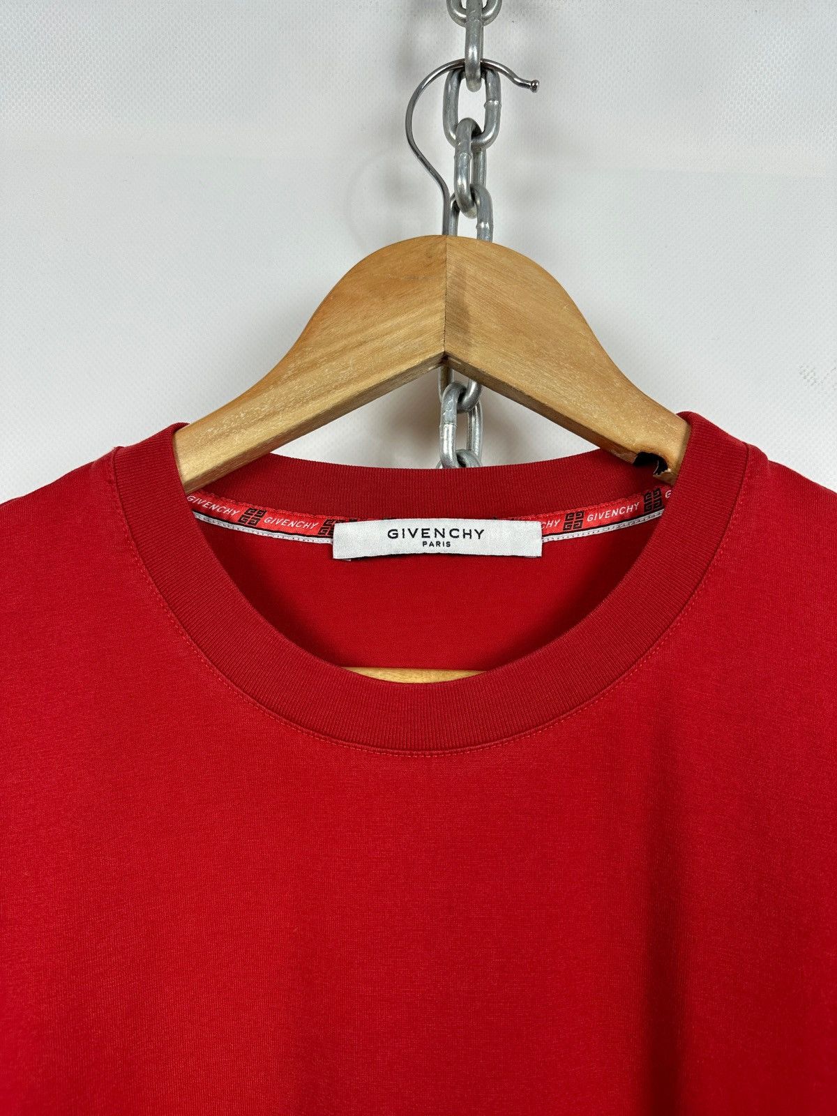 Givenchy Givenchy Distressed Logo Red T-Shirt Size US M / EU 48-50 / 2 - 8 Thumbnail