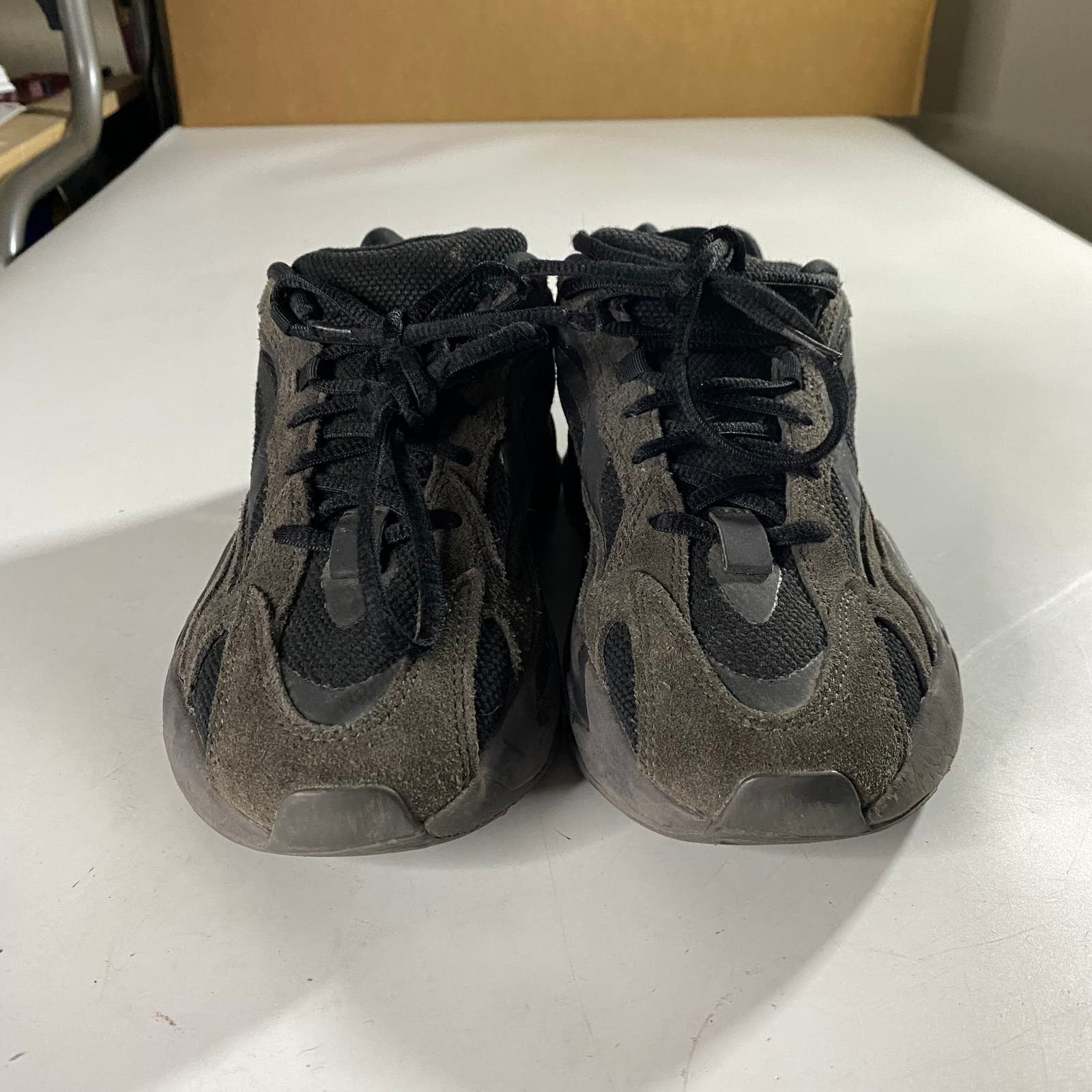 adidas gazelle silver green womens YEEZY BOOST 700 V2 VANTA