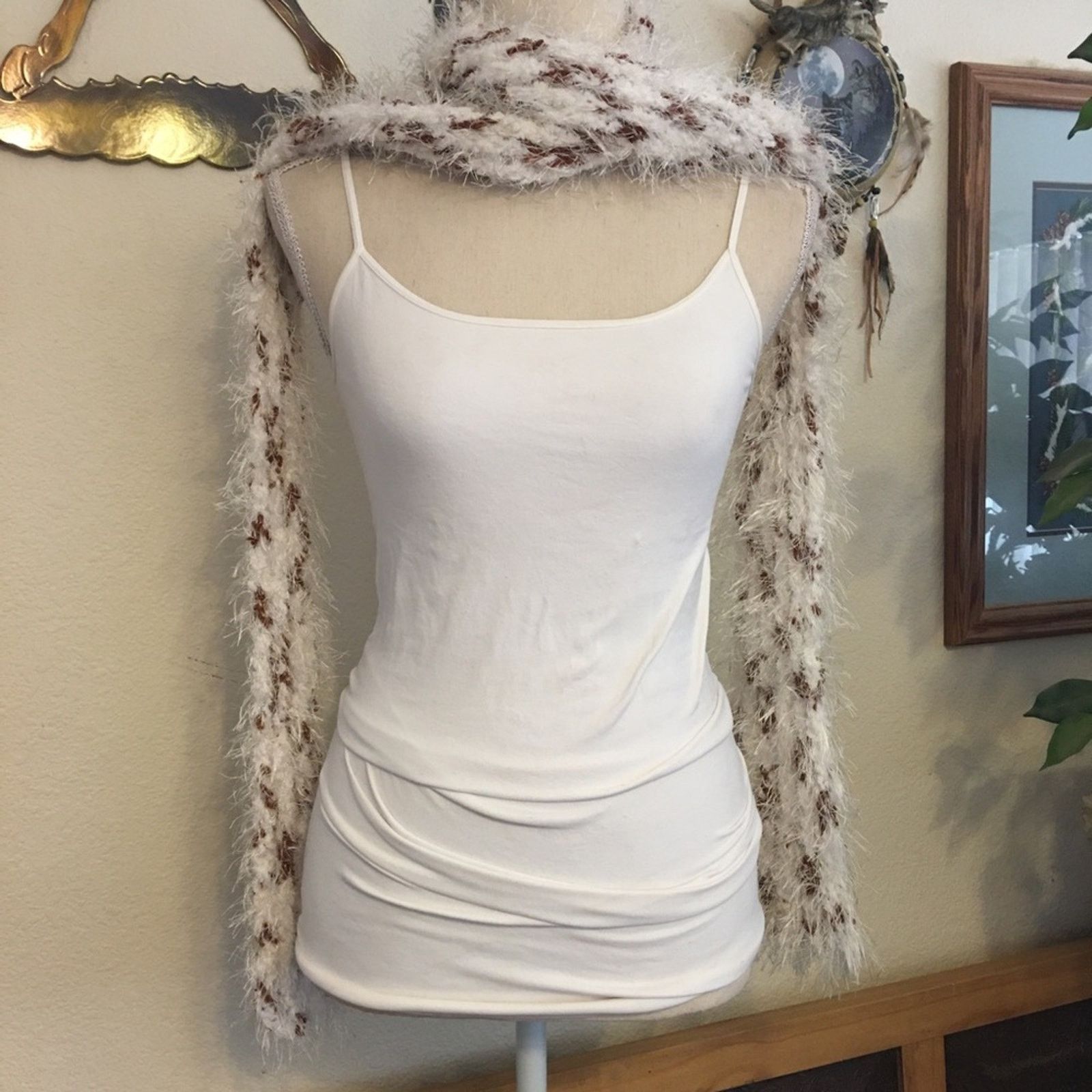 Other Brown and white fluffy eyelash scarf wrap sash Size ONE SIZE - 3 Thumbnail