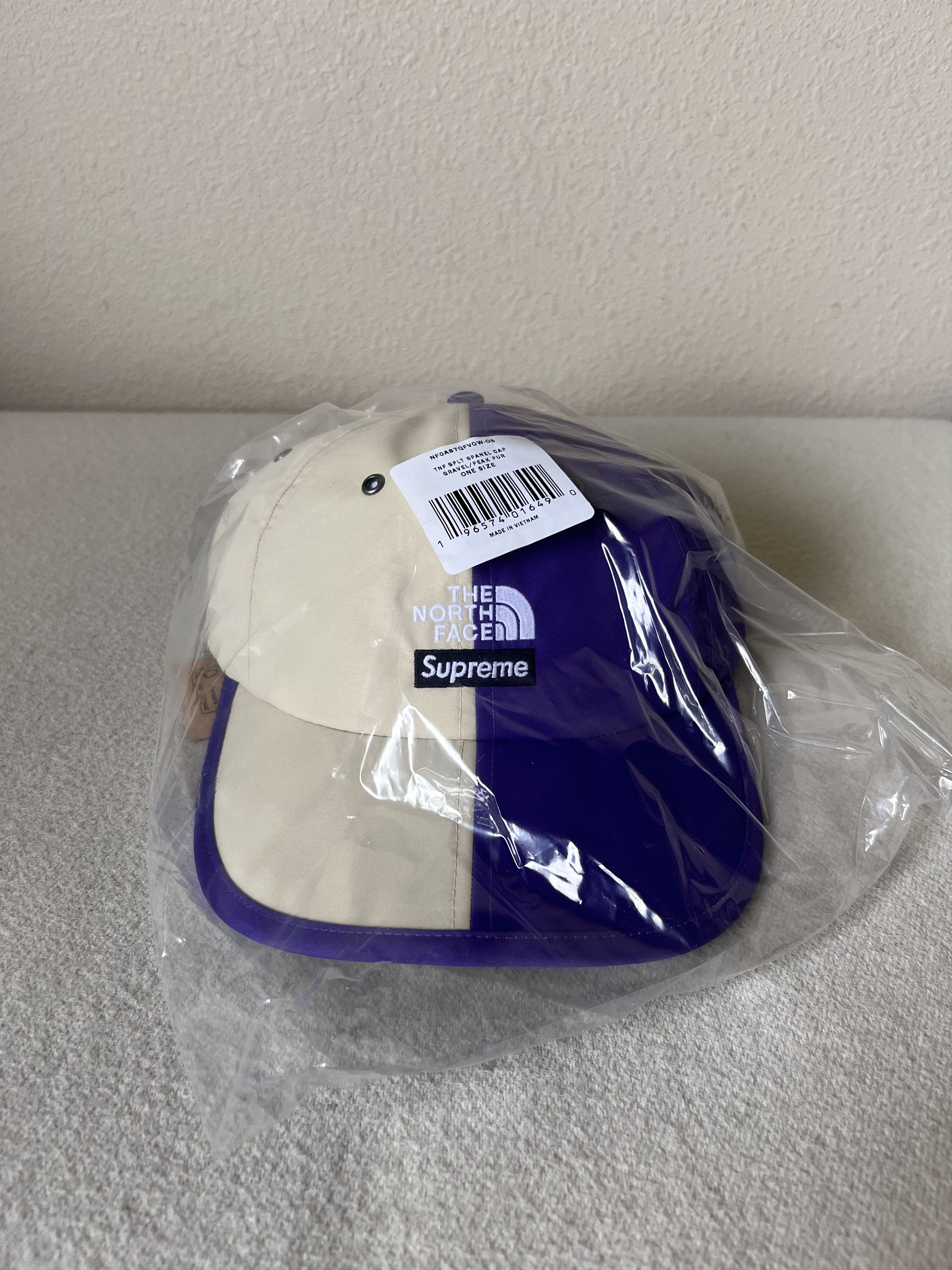 Supreme × The North Face Supreme The North Face Split 6 Panel Hat in Purple White Size ONE SIZE - 2 Thumbnail